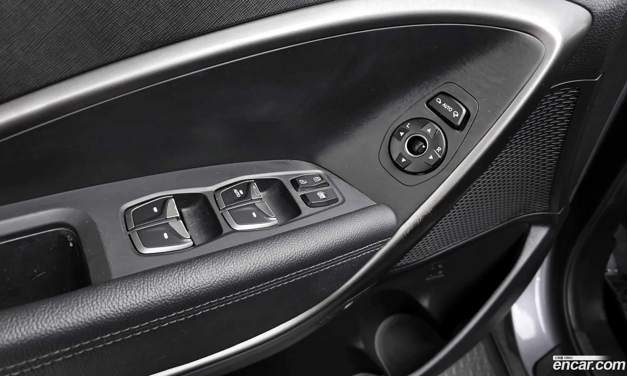 Hyundai Santa Fe the Prime 2016 — 8
