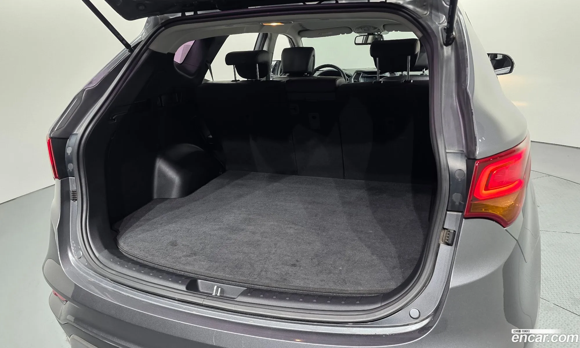Hyundai Santa Fe the Prime 2016 — 4