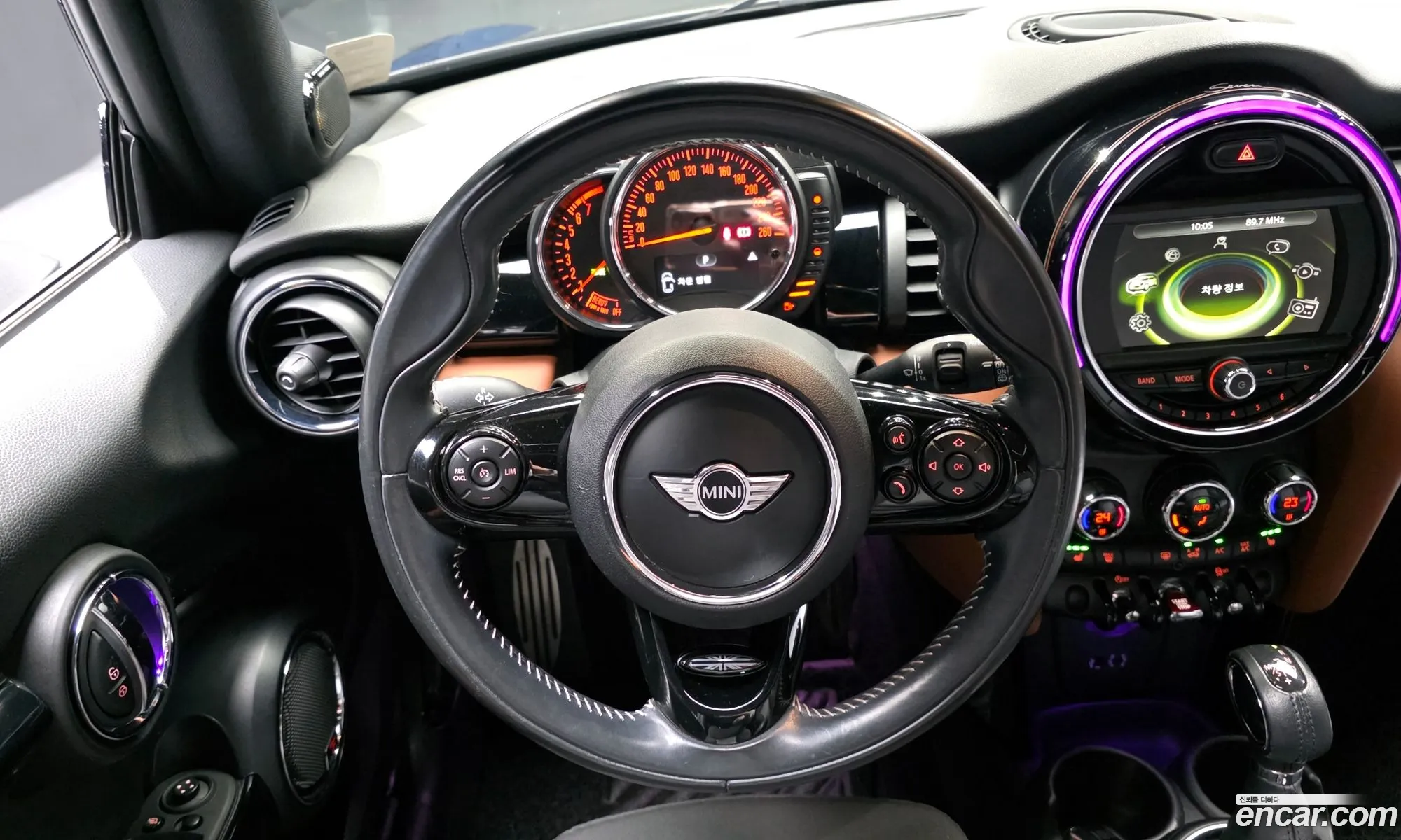 Mini Cooper 2016 WMWXP5107H3A98752 — 9