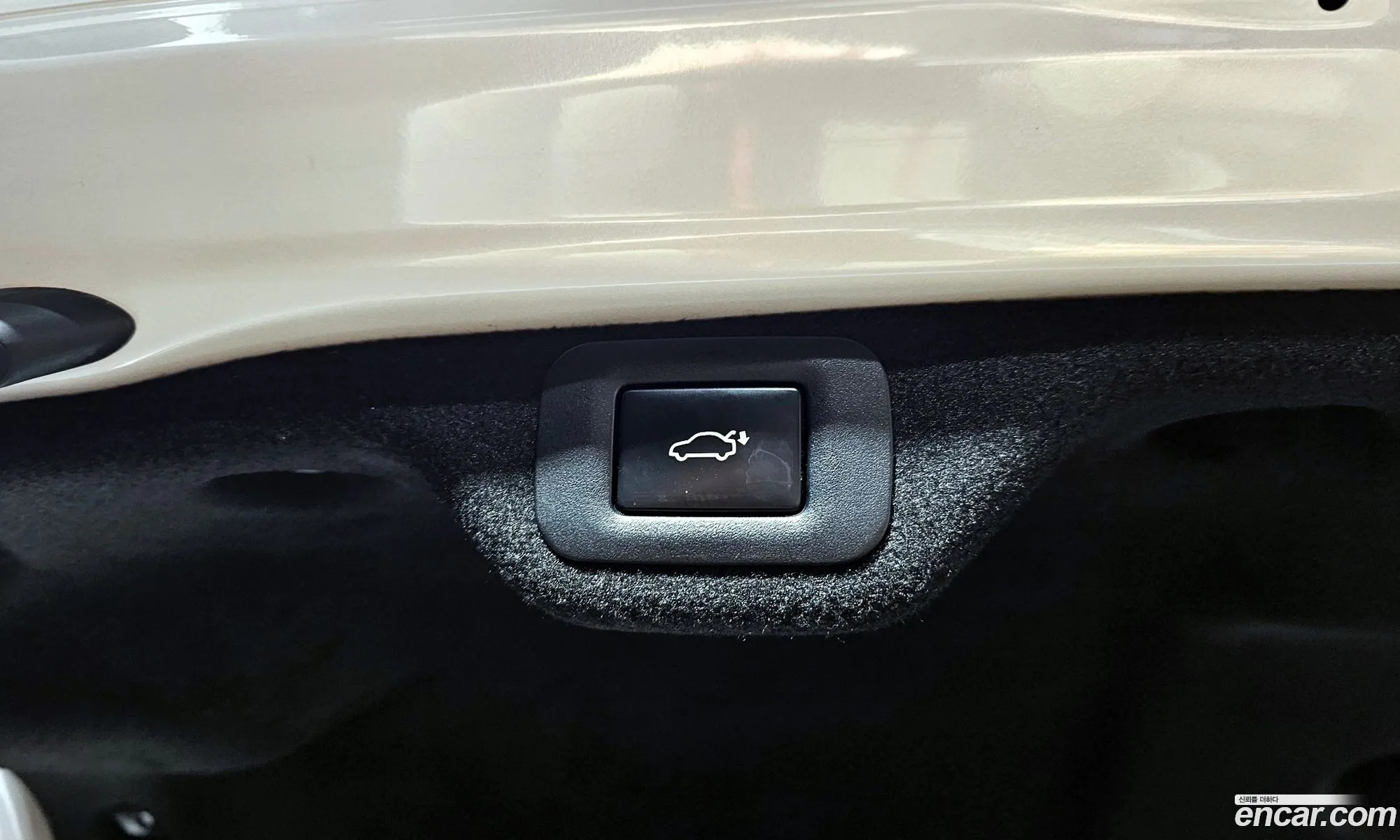 Lexus ES300h 7th Gen 2020 — 13