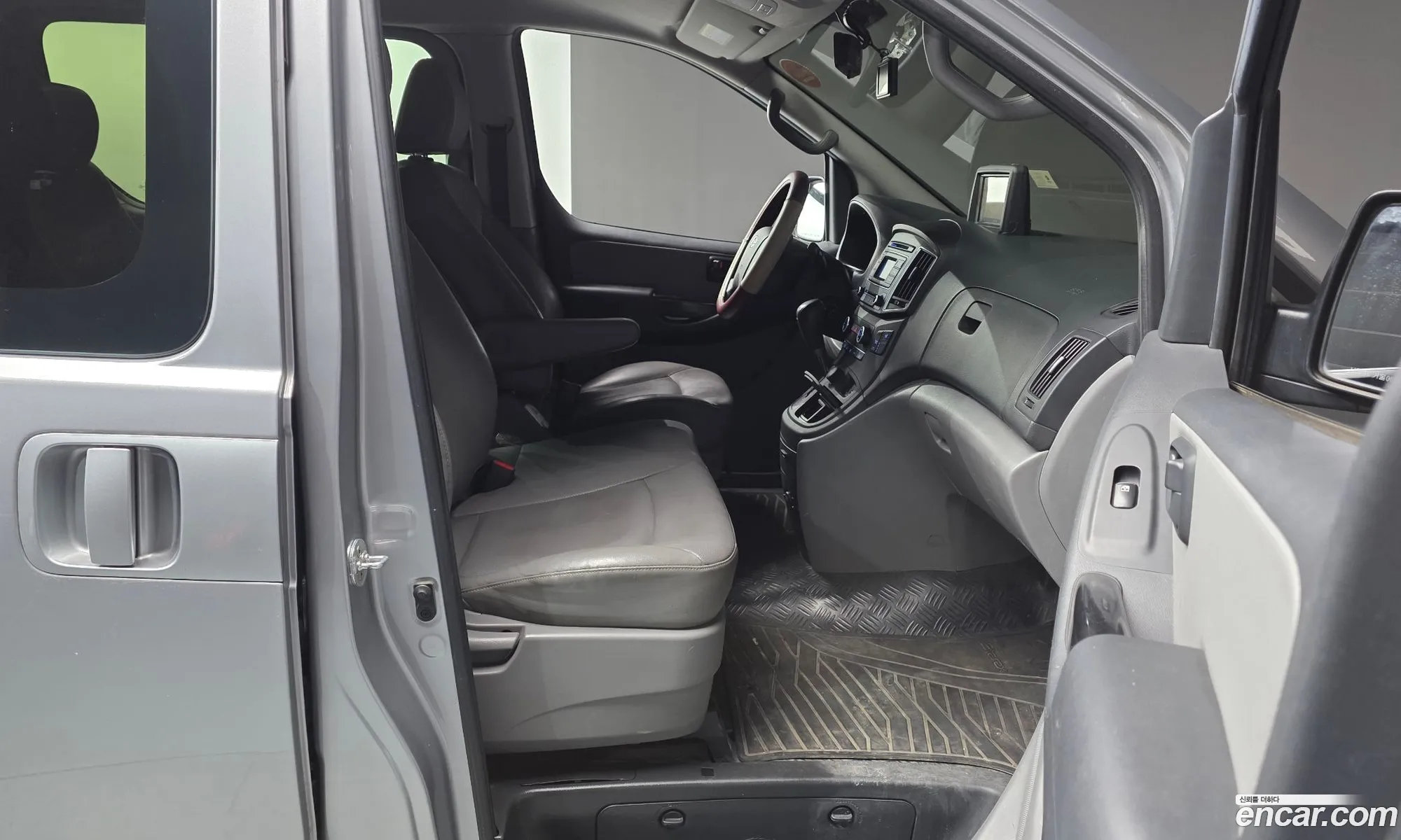 Hyundai Grand Starex 2020 — 6