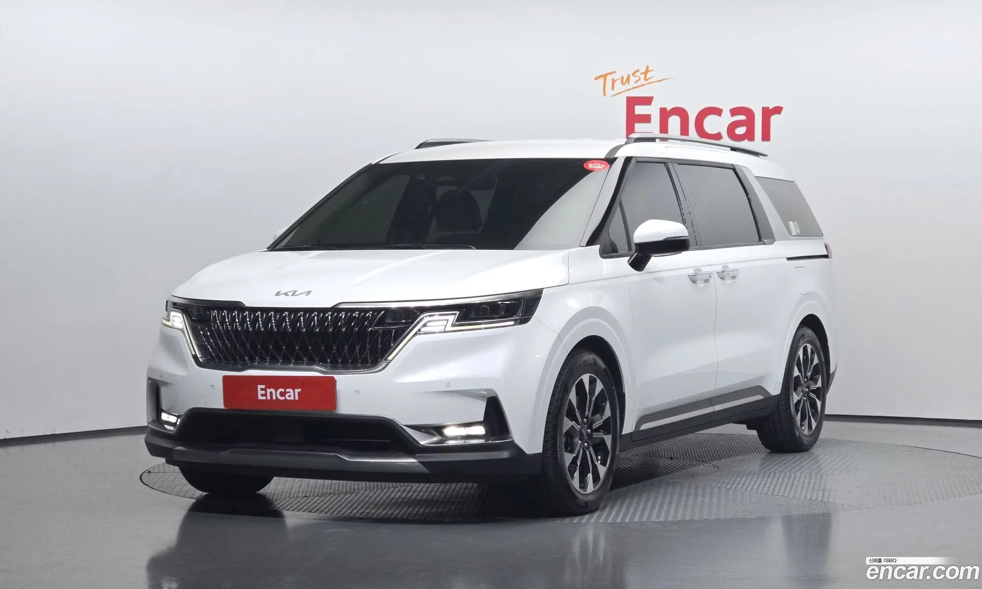 Kia Carnival 2022 — 16