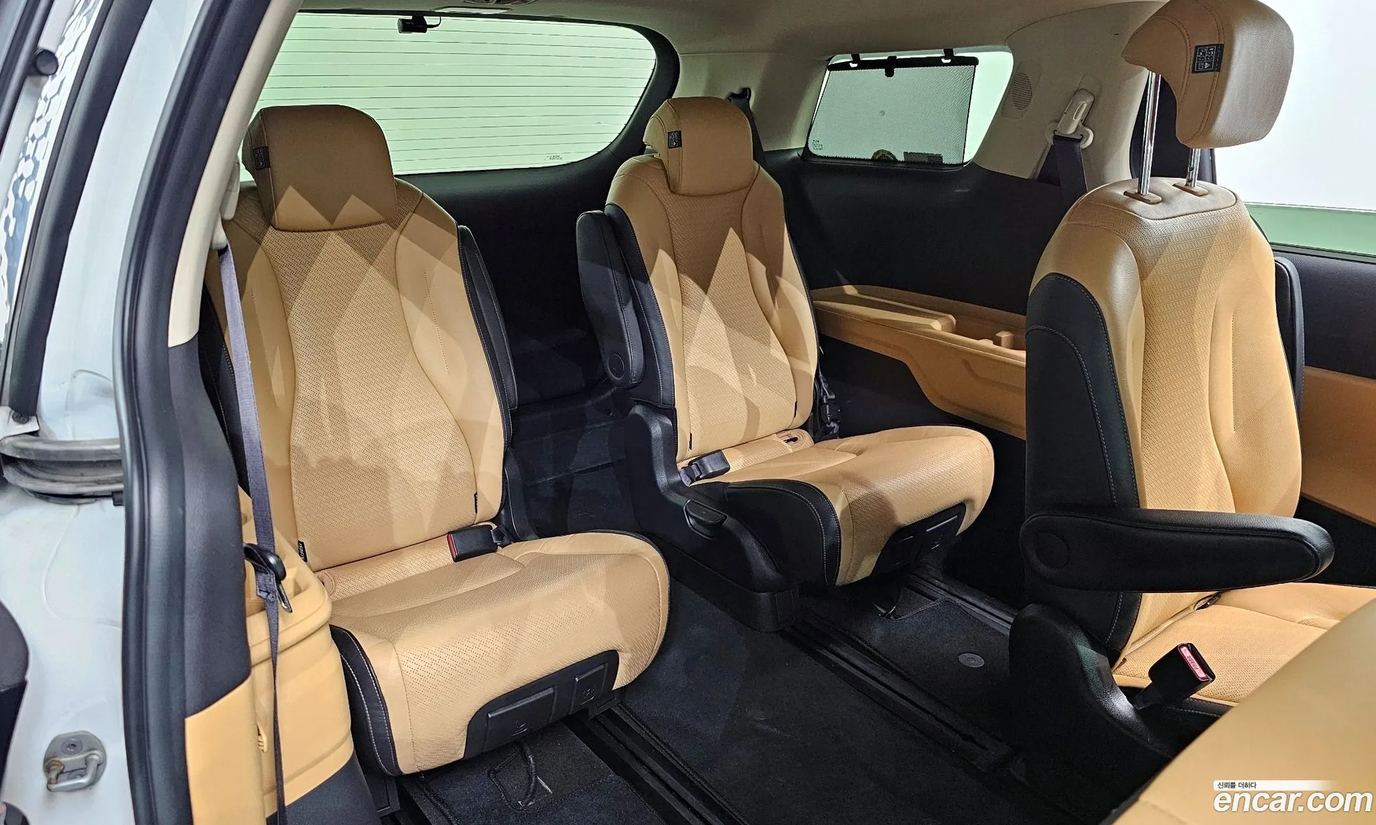 Kia Carnival 2022 — 8