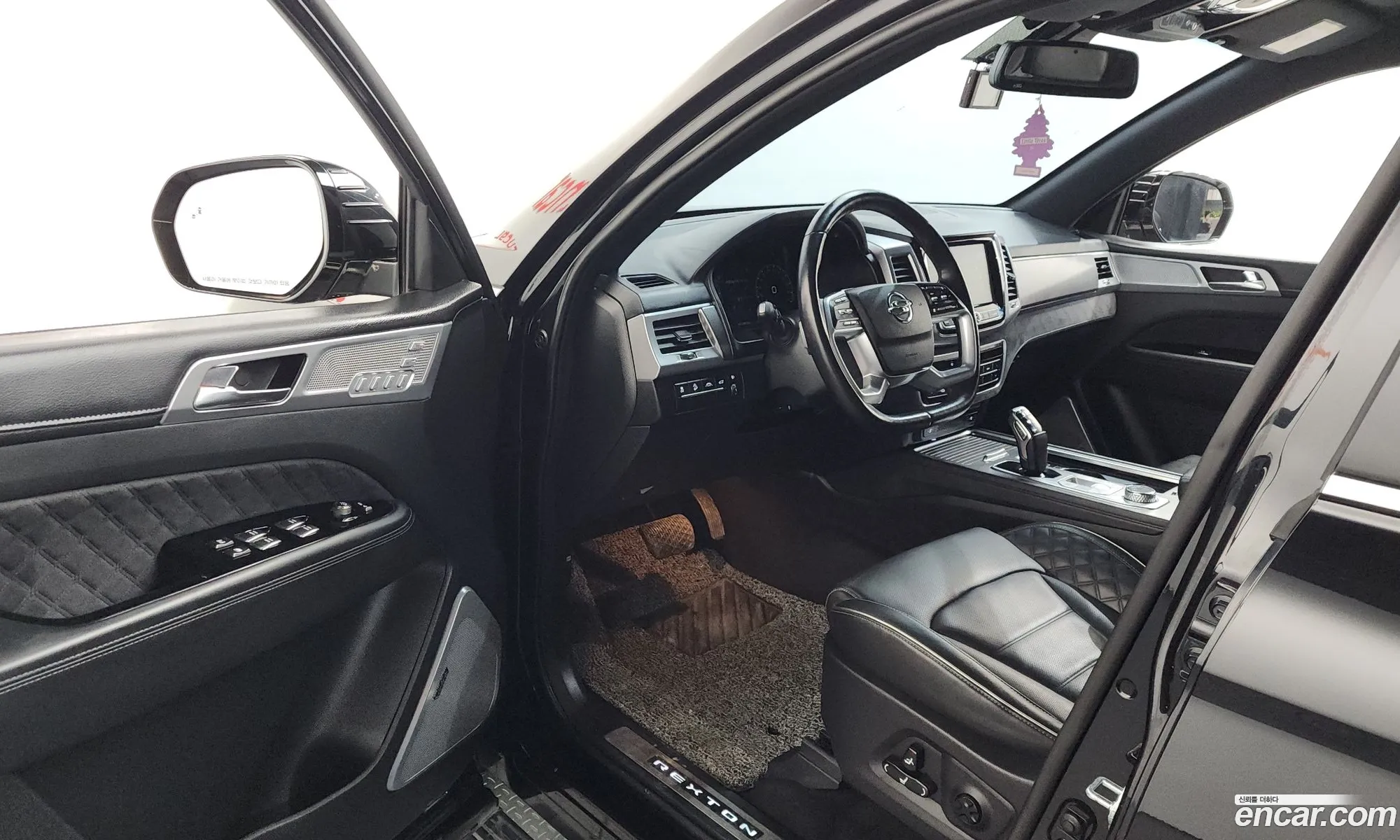 KG Mobility (SsangYong) Rexton 2020 — 18