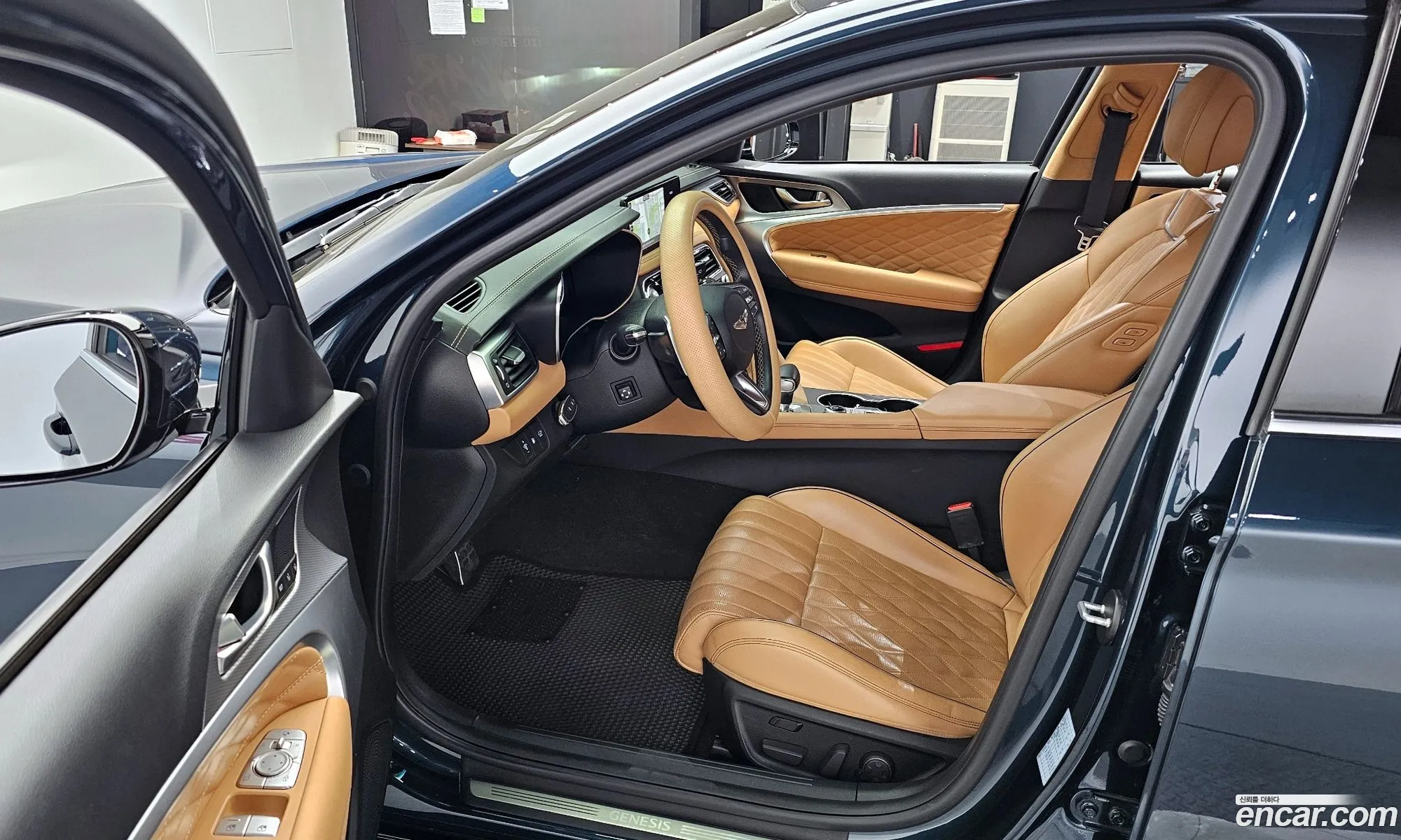 Genesis G70 2021 — 17