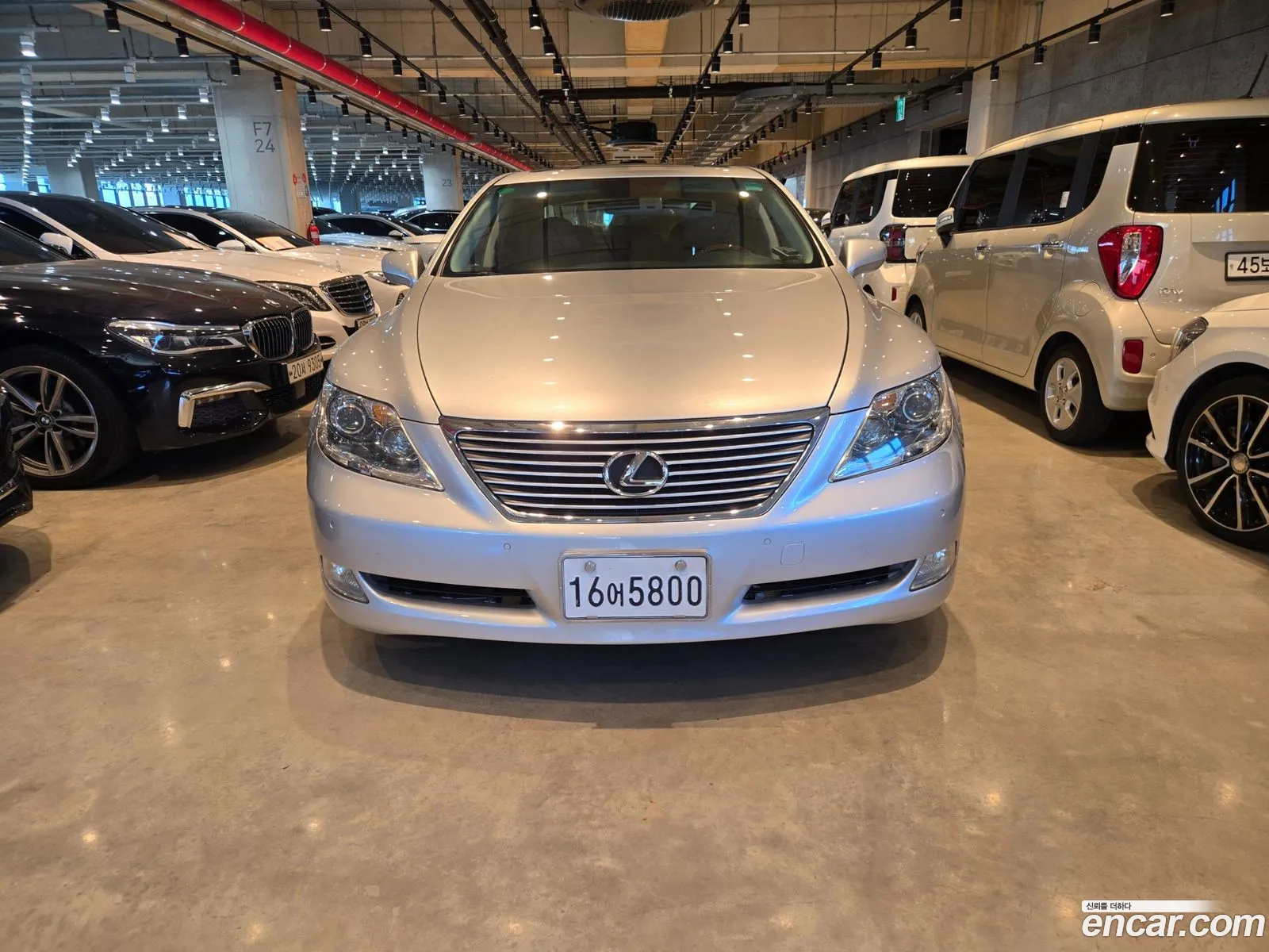 Lexus LS460L 2009 — 2