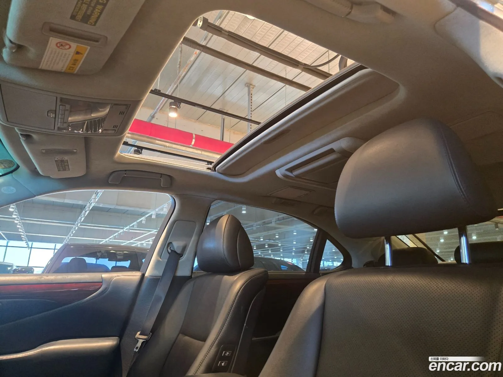 Lexus LS460L 2009 — 11