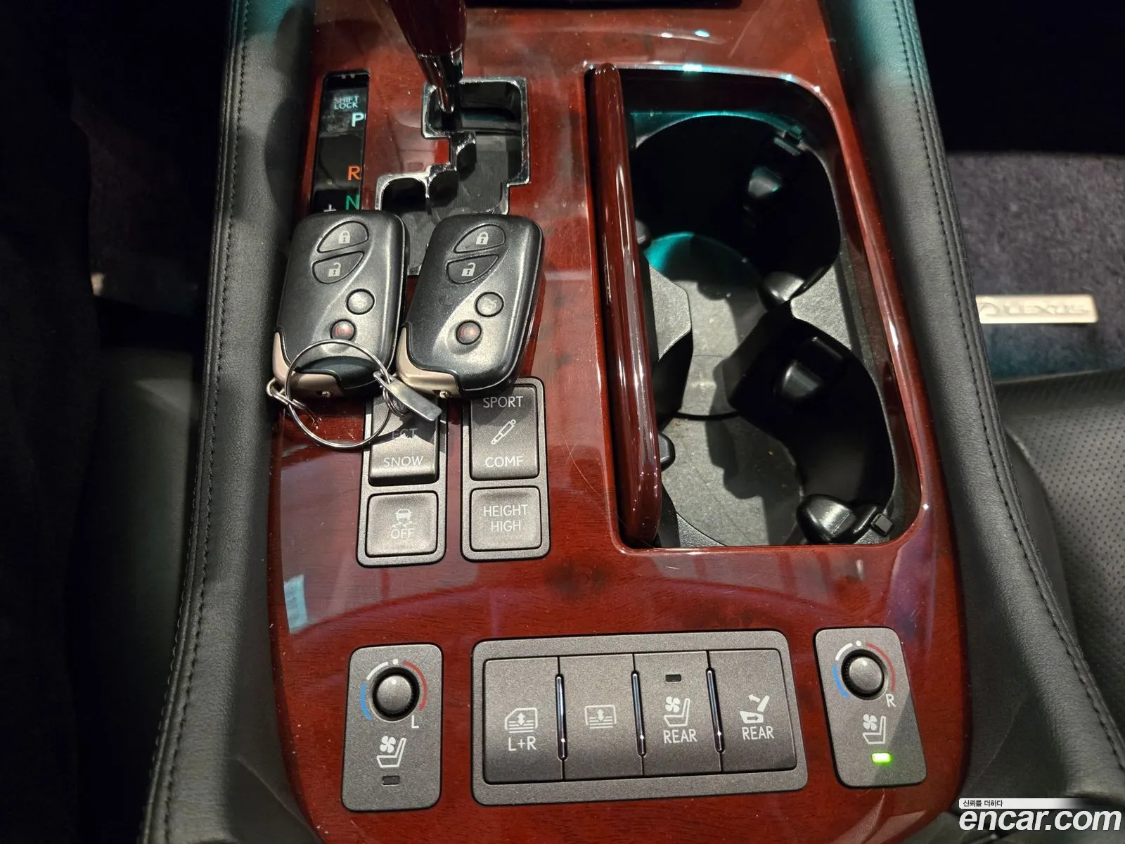 Lexus LS460L 2009 — 15