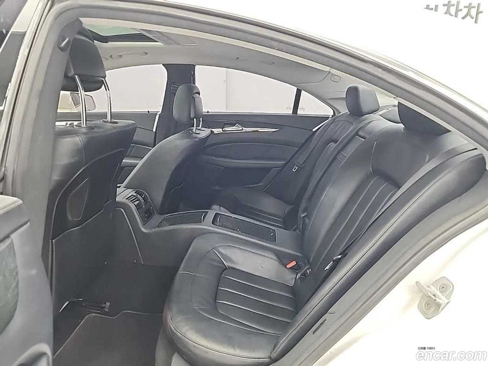 Mercedes-Benz CLS-Class W218 2012 — 5