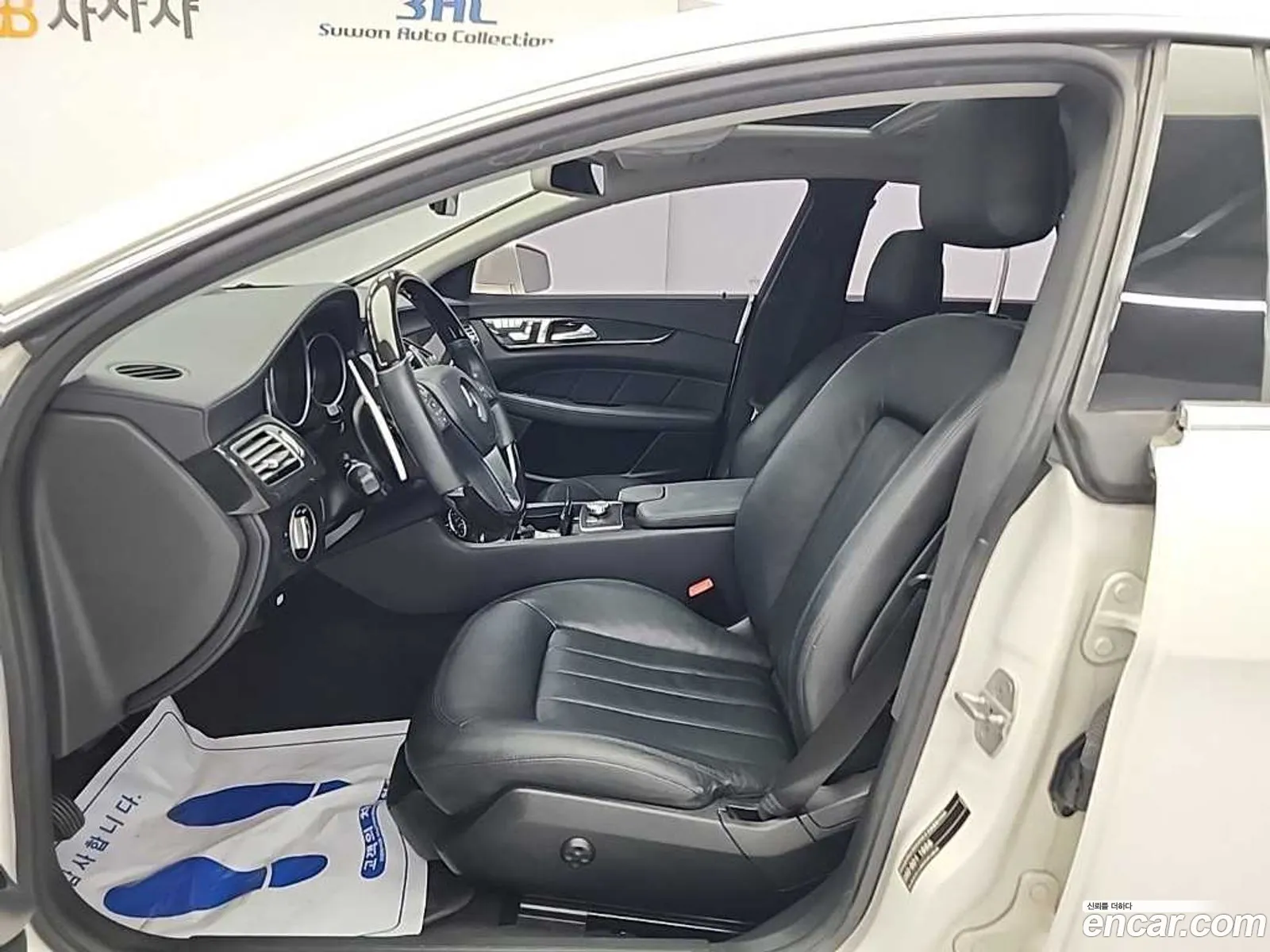 Mercedes-Benz CLS-Class W218 2012 — 3