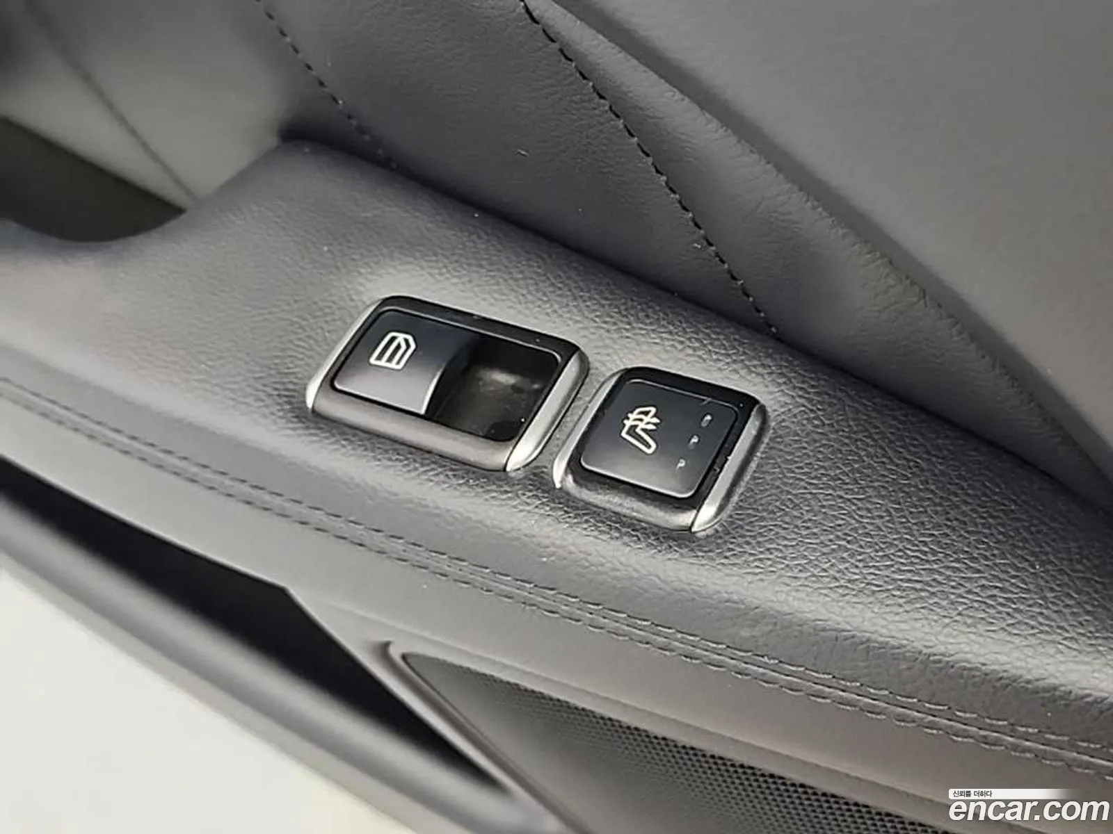 Mercedes-Benz CLS-Class W218 2012 — 16