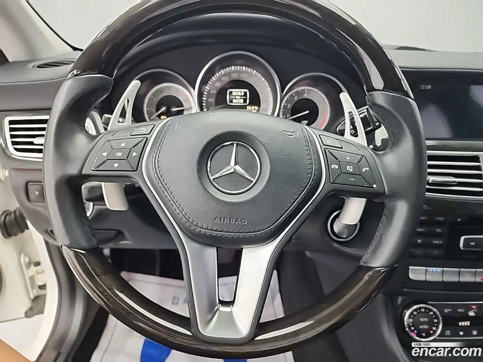 Mercedes-Benz CLS-Class W218 2012 — 2