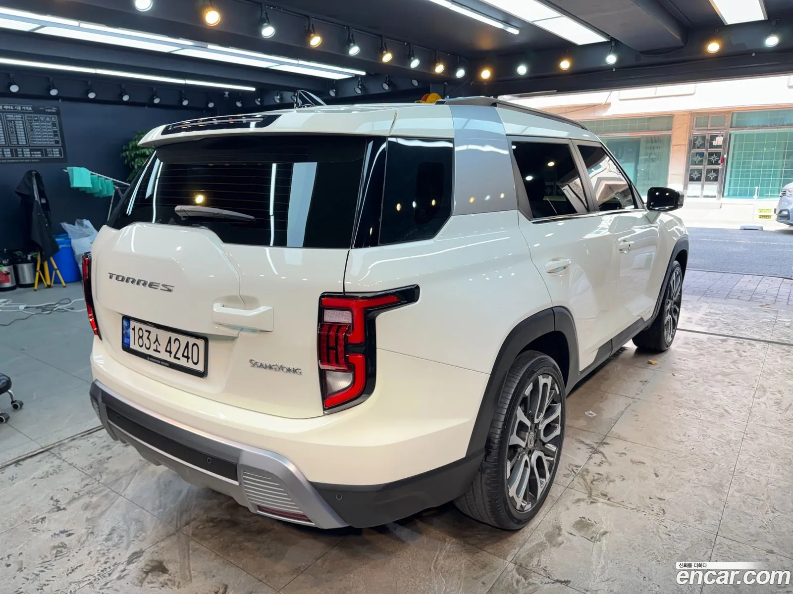 KG Mobility (SsangYong) Torres 2022 — 5