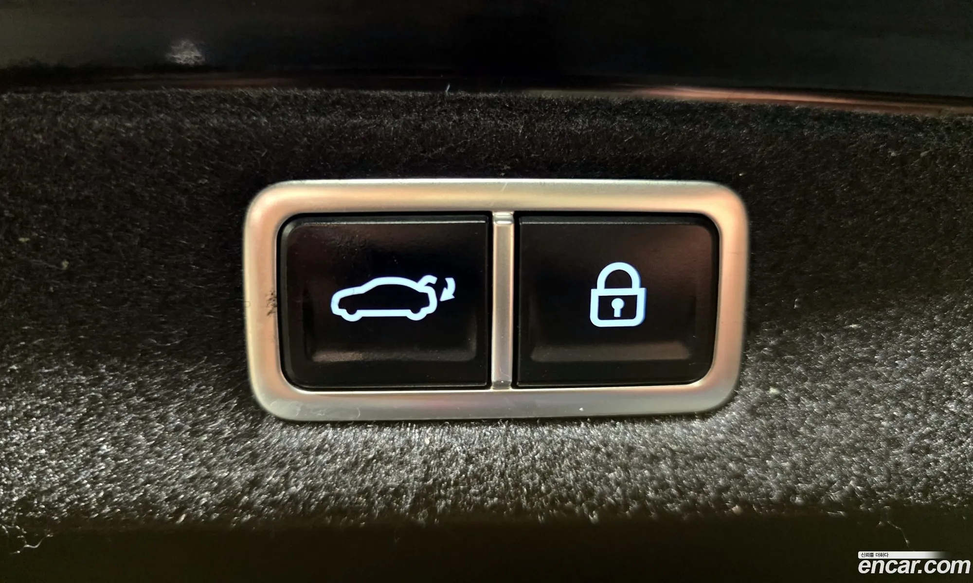 Hyundai Grandeur Hybrid 2023 — 19