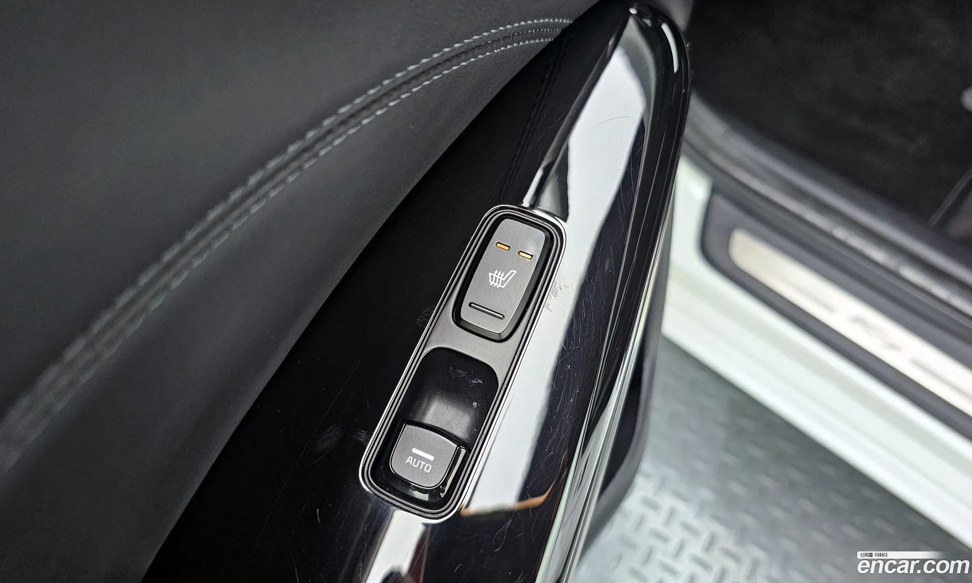 Kia K7 Premier 2019 — 17