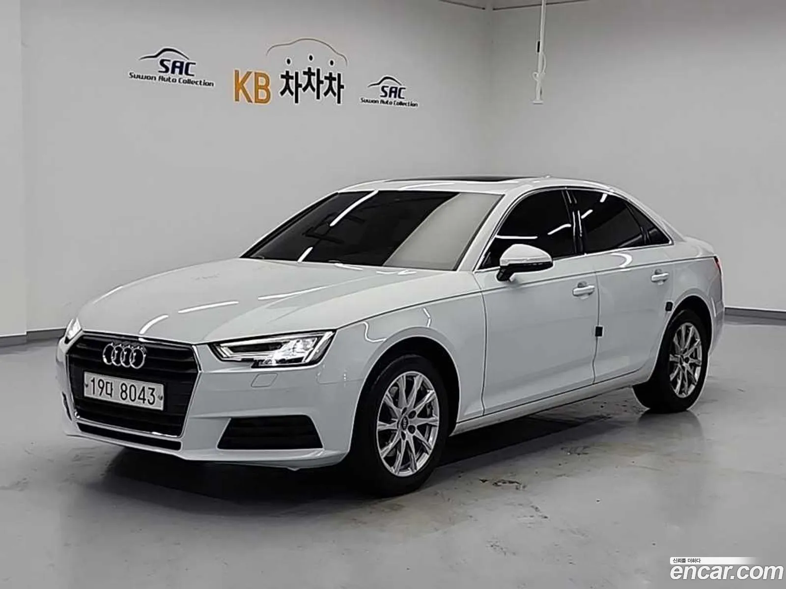 Audi A4 2018 — 18