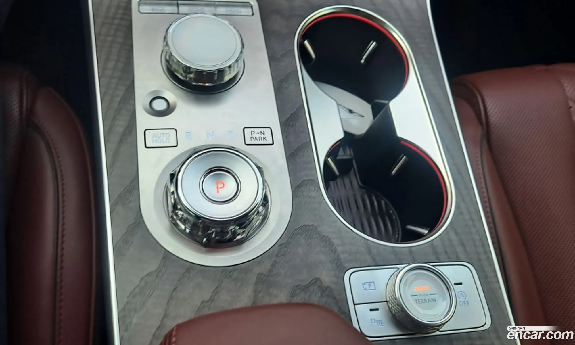 Genesis GV80 2024 — 16