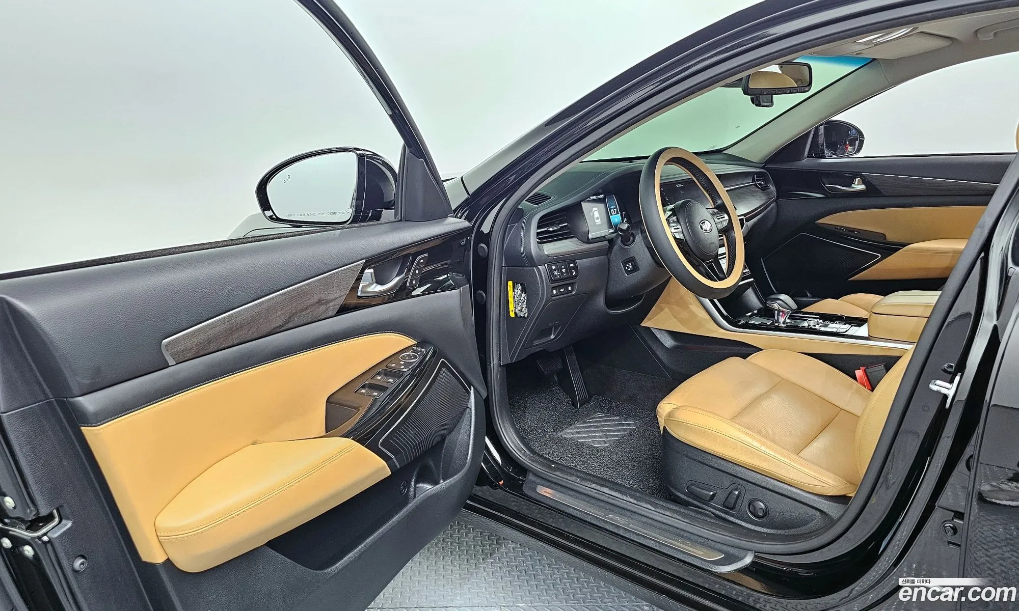 Kia K7 Premier 2019 — 2