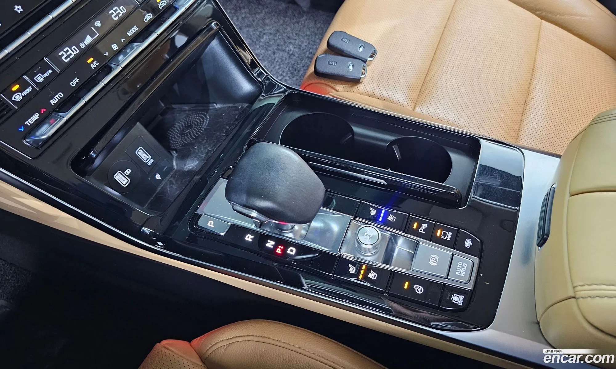 Kia K7 Premier 2019 — 15