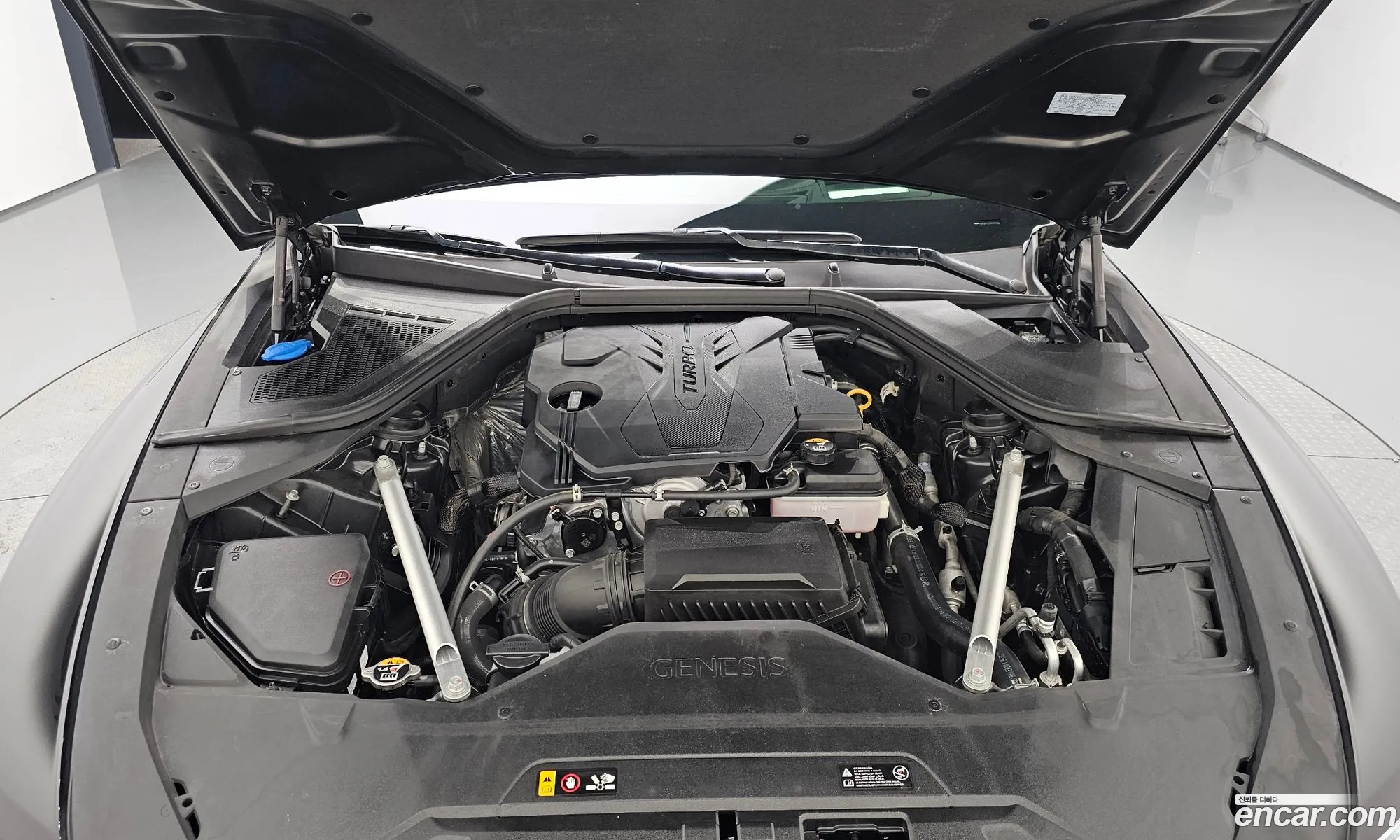 Genesis G80 2022 — 2