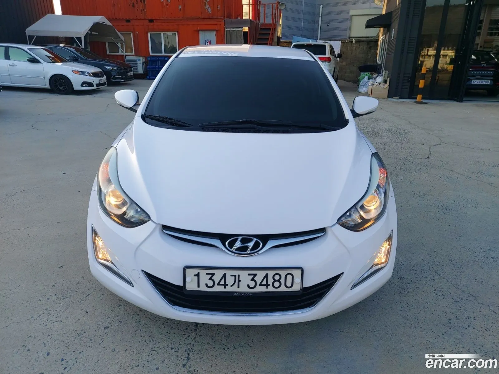 Hyundai Elantra 2015 — 10