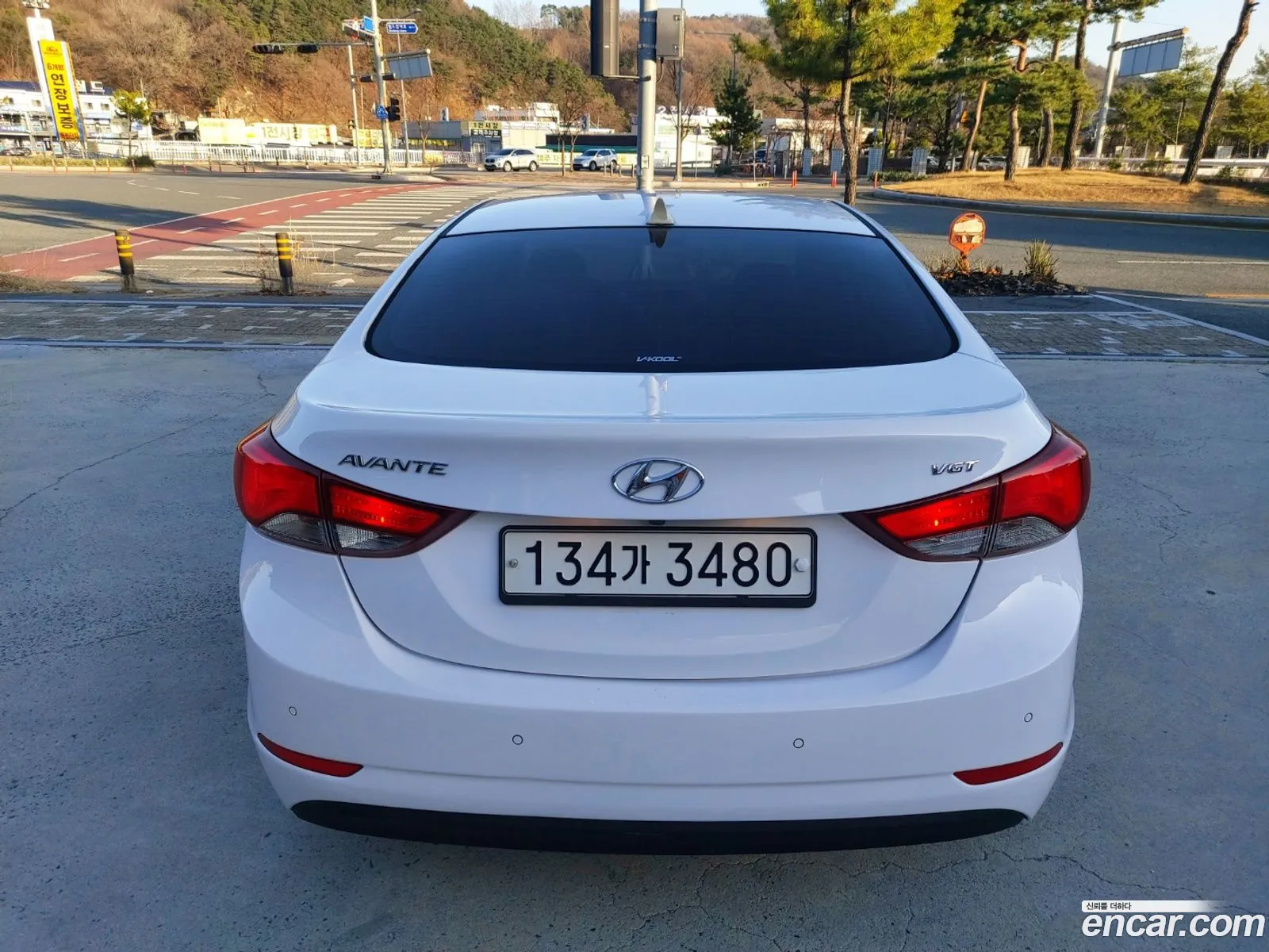 Hyundai Elantra 2015 — 4