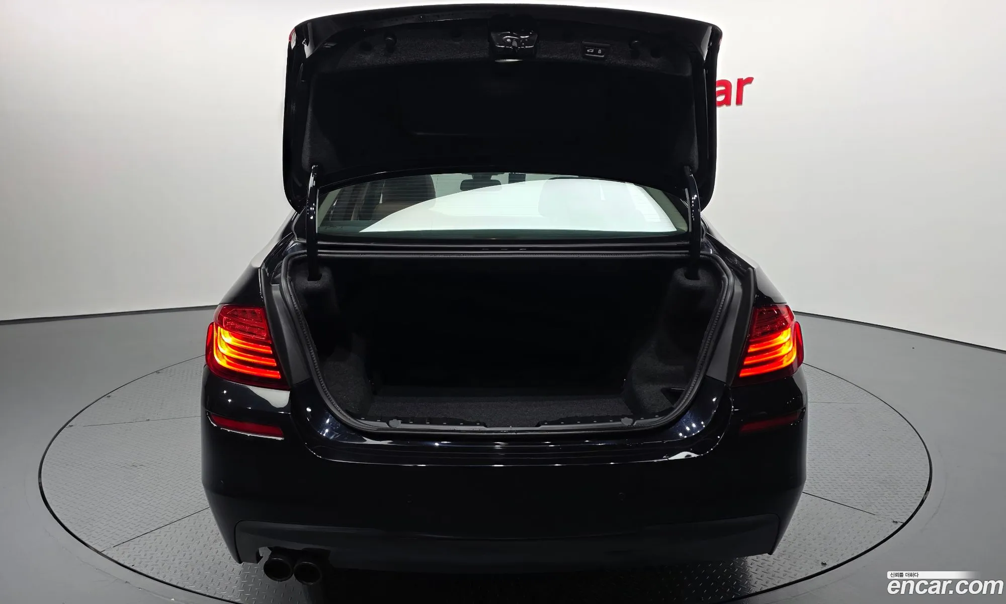 BMW 5 Series 2016 WBA5E5100GG073547 — 18