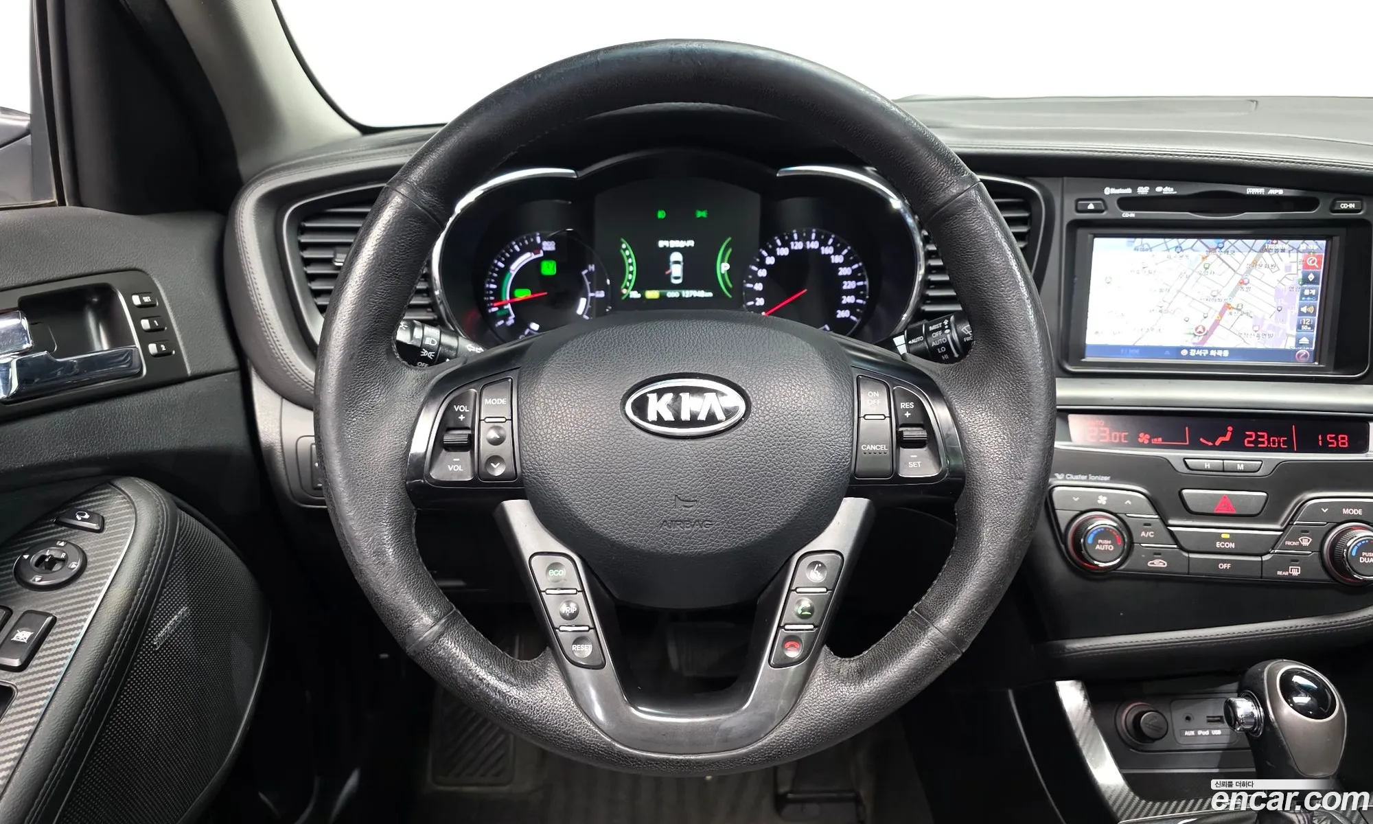 Kia K5 Hybrid 2011 — 2