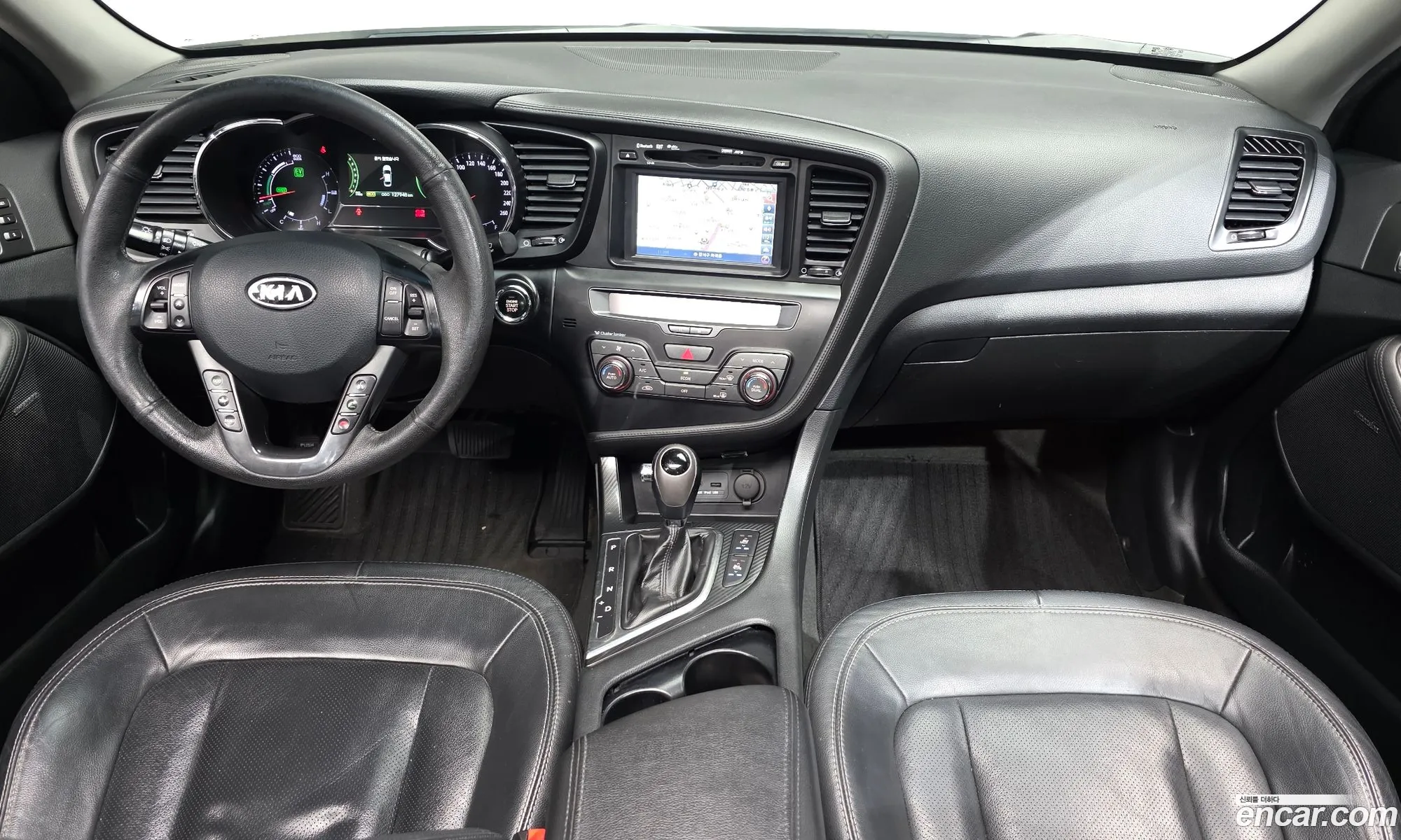 Kia K5 Hybrid 2011 — 19