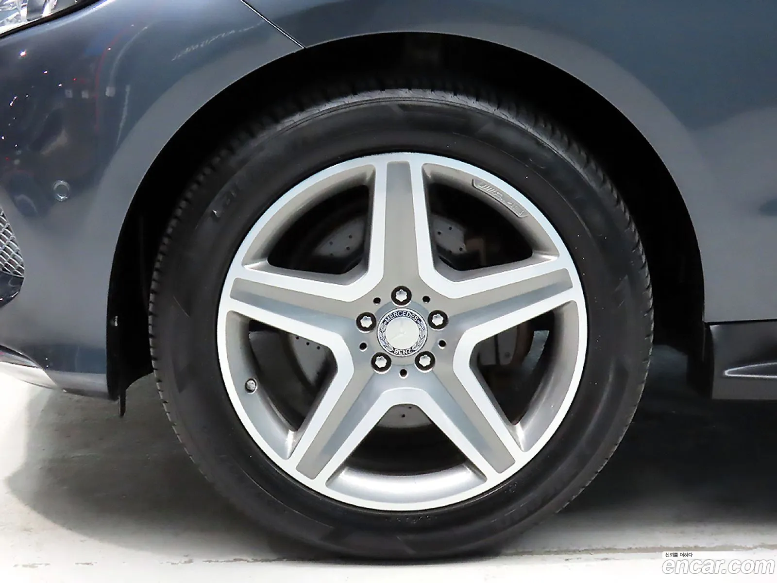 Mercedes-Benz GLE-Class W166 2016 — 19