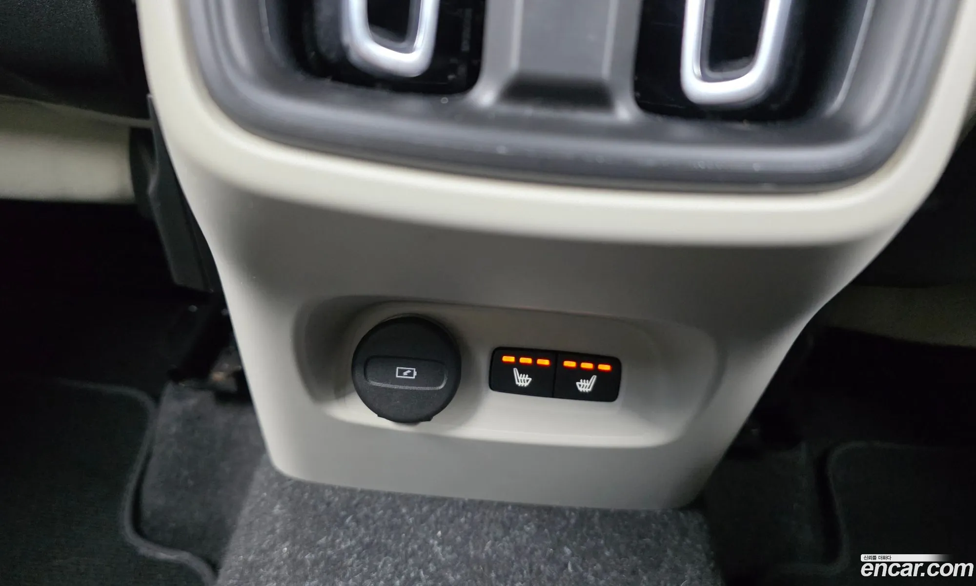 Volvo XC40 2022 — 16