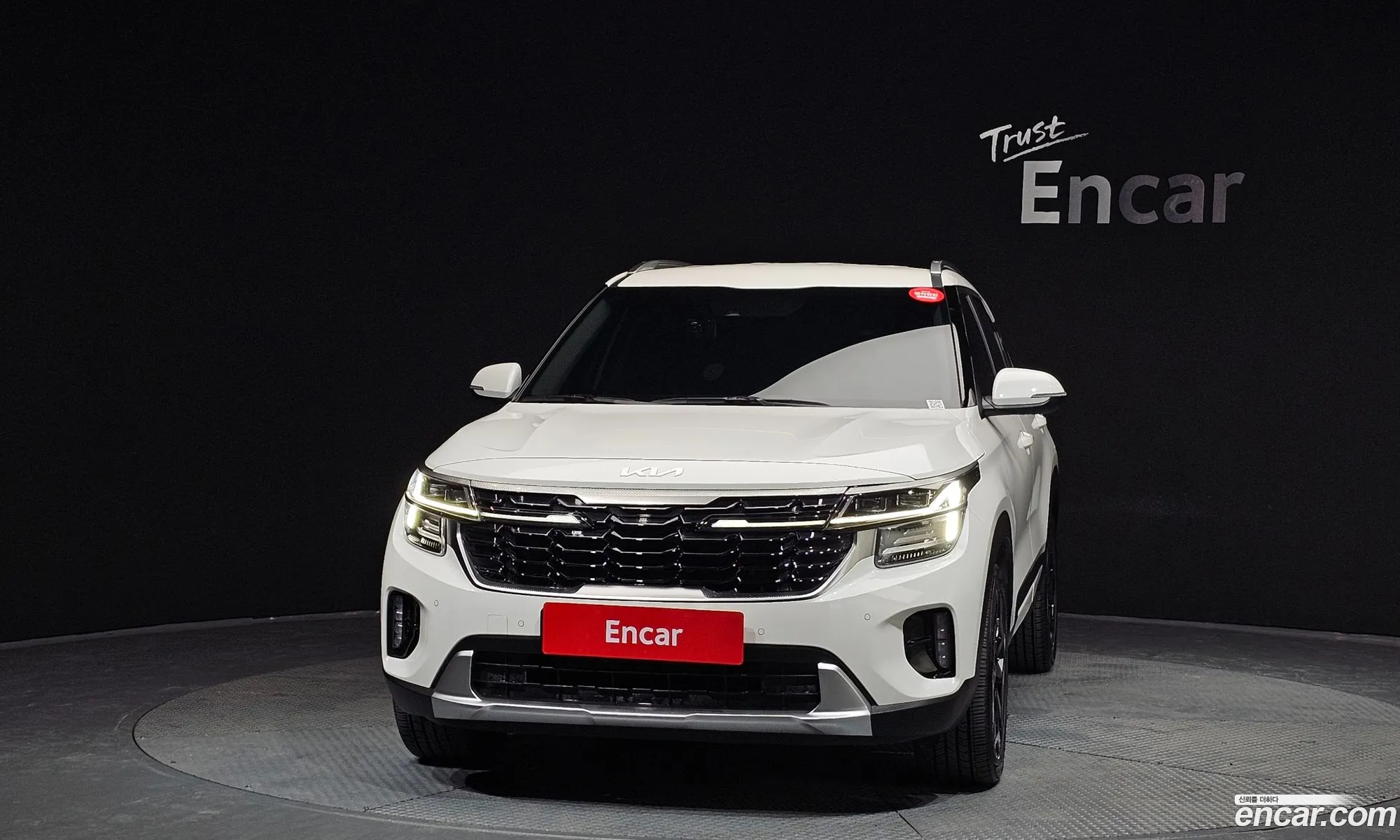 Kia Seltos 2022 — 16