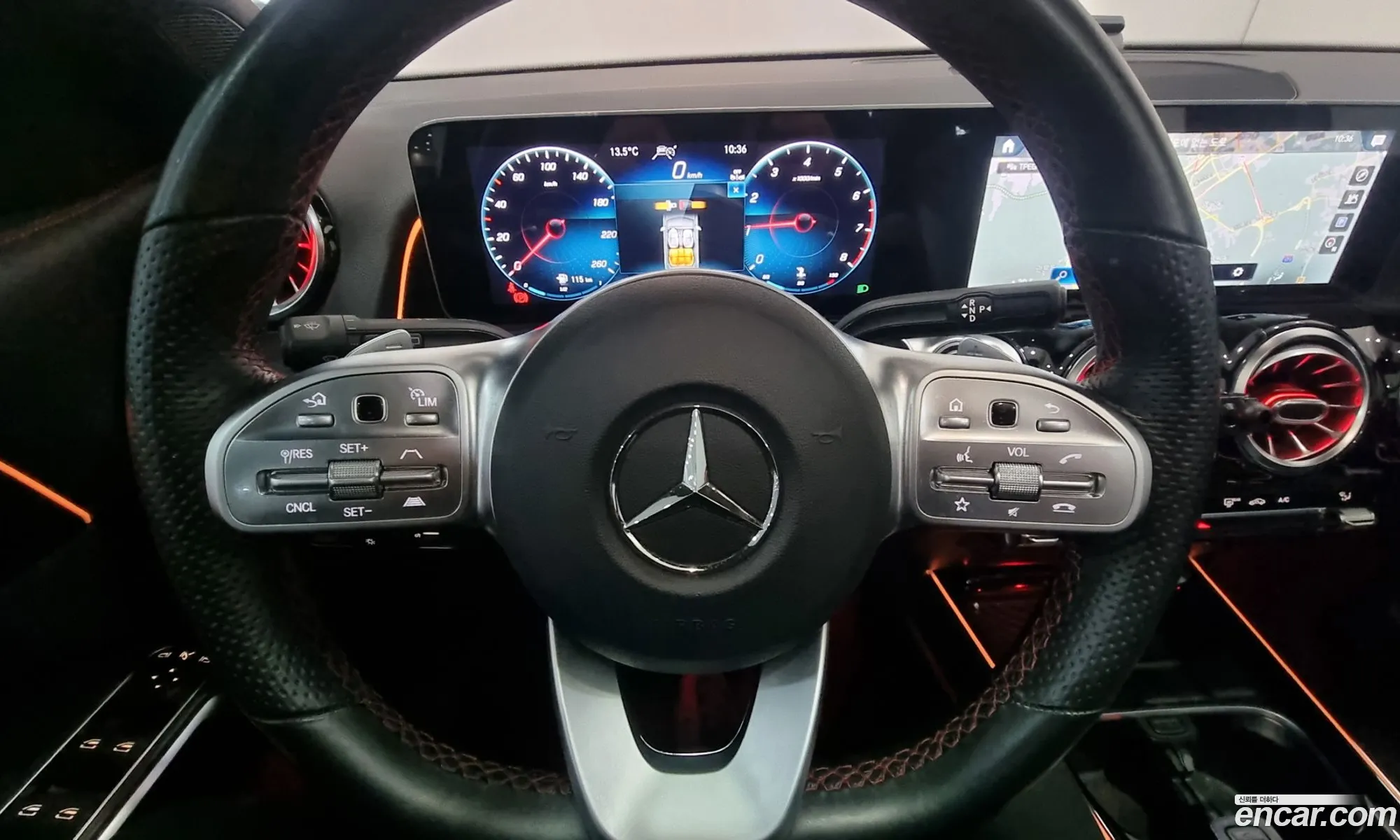 Mercedes-Benz GLB-Class X247 2020 — 11