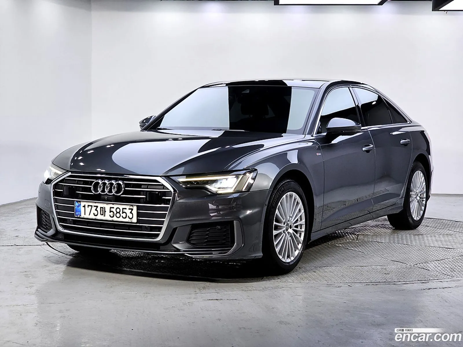Audi A6 2021 — 19