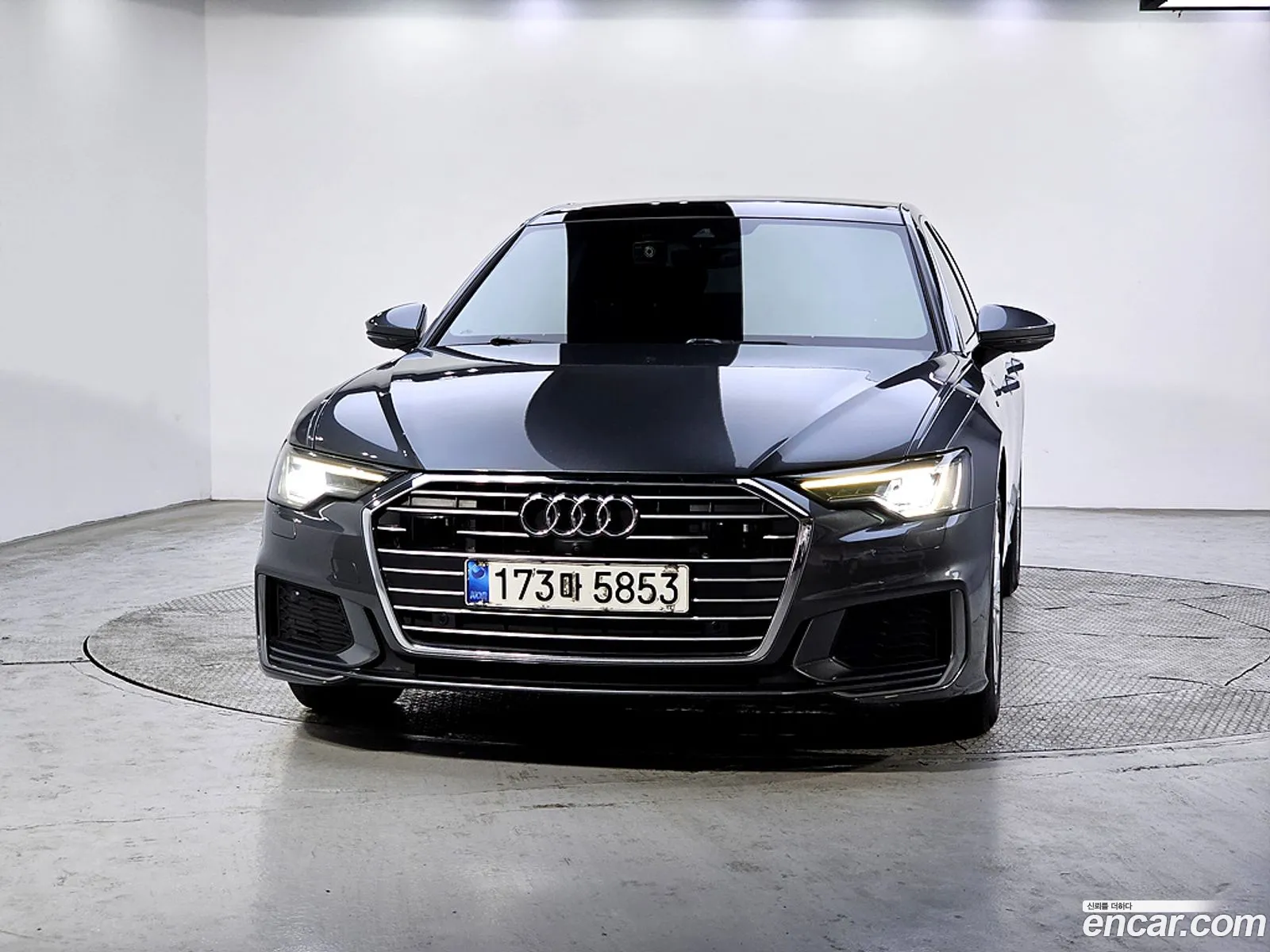 Audi A6 2021 — 2