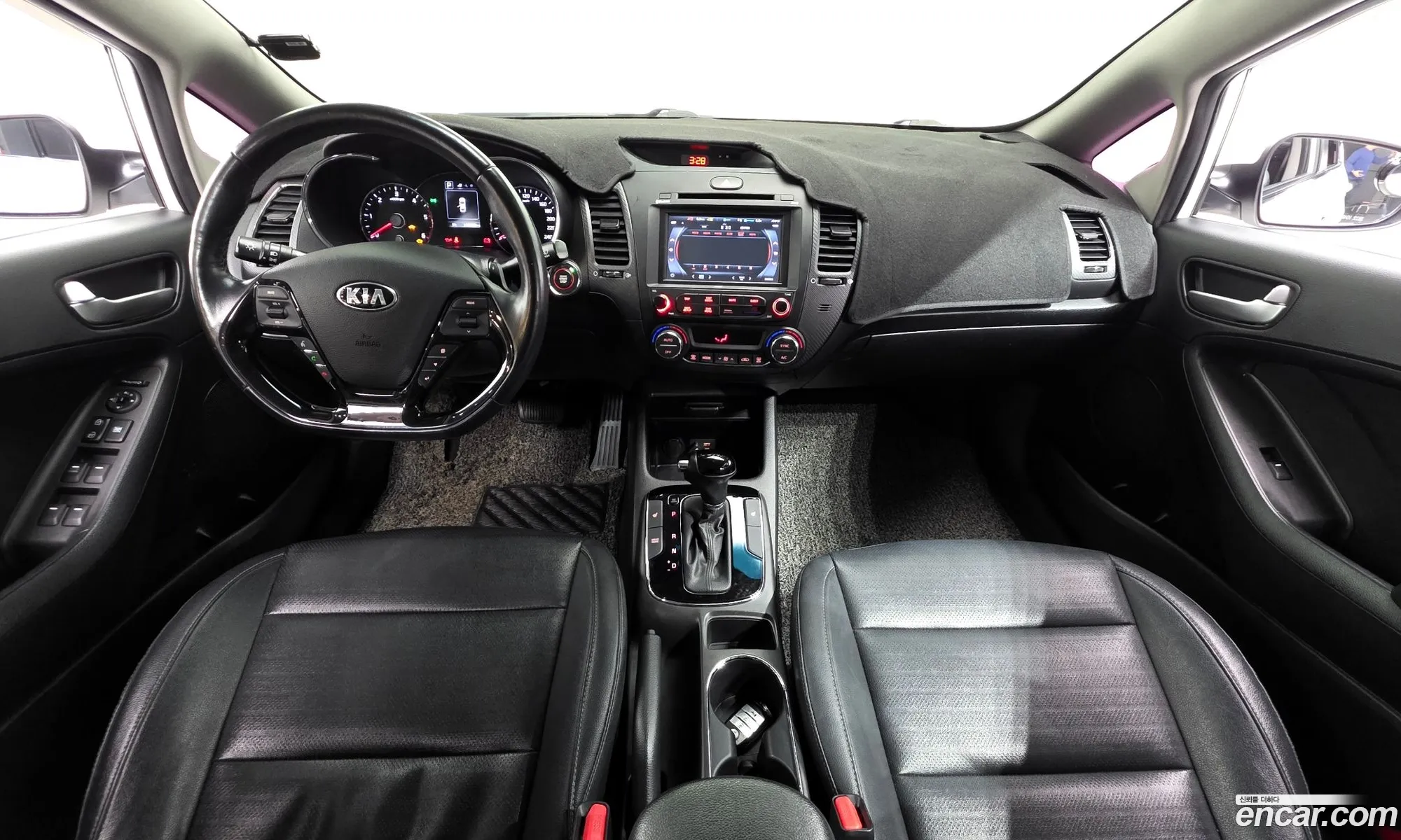 Kia K3 2016 — 20