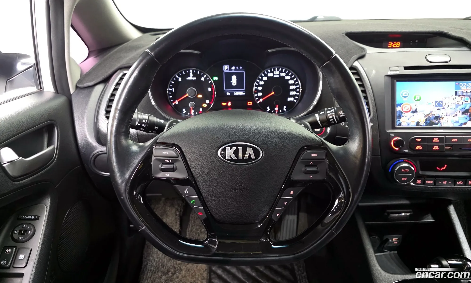 Kia K3 2016 — 14