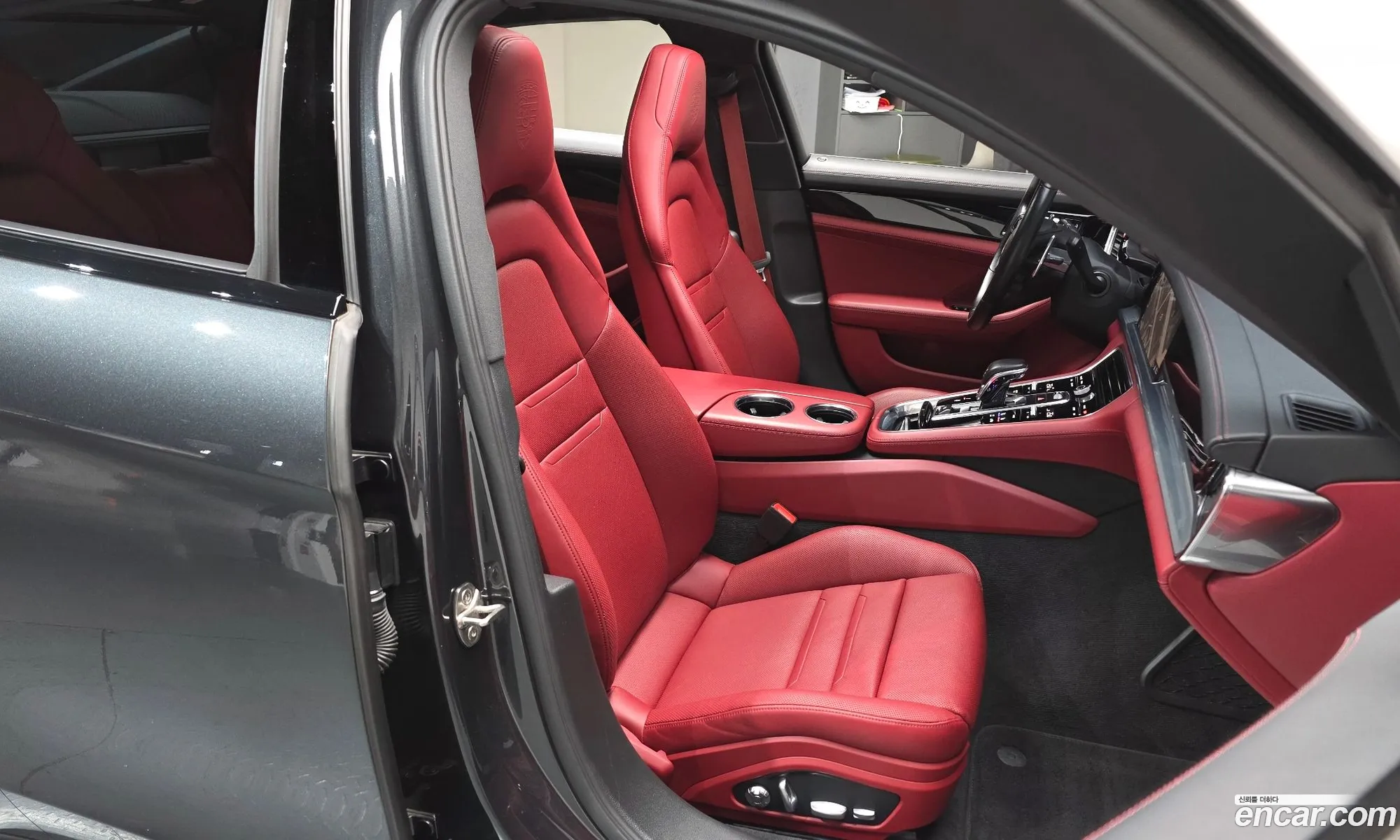 Porsche Panamera 2021 WP0AJ2978ML114779 — 4