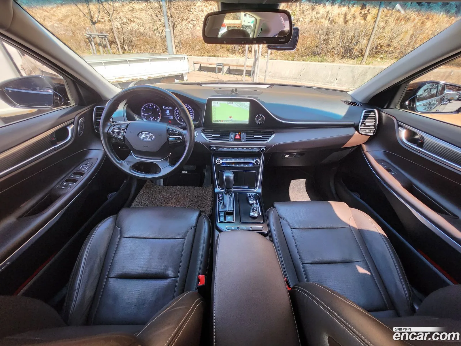 Hyundai Grandeur IG 2018 — 18