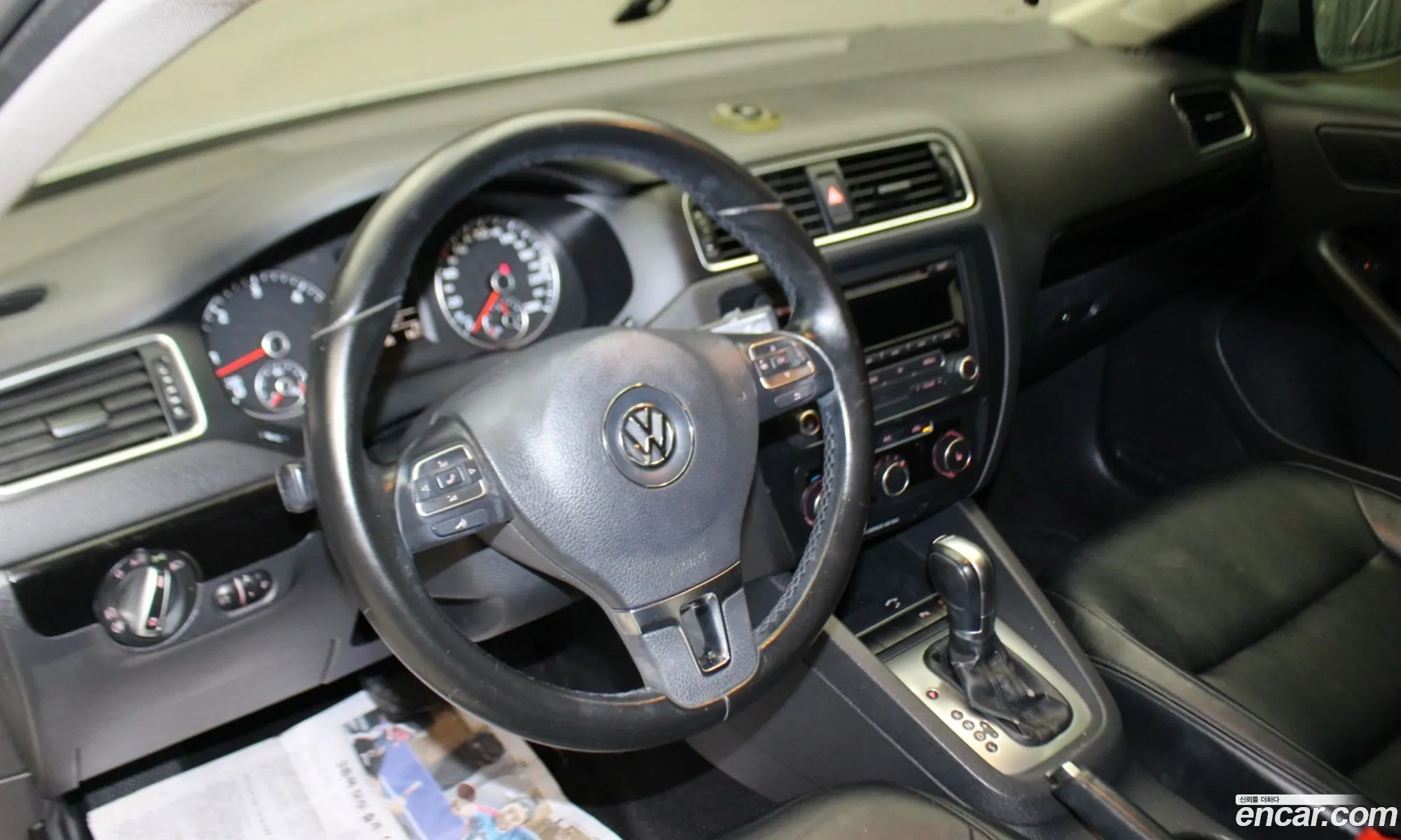 Volkswagen Jetta 2014 — 12