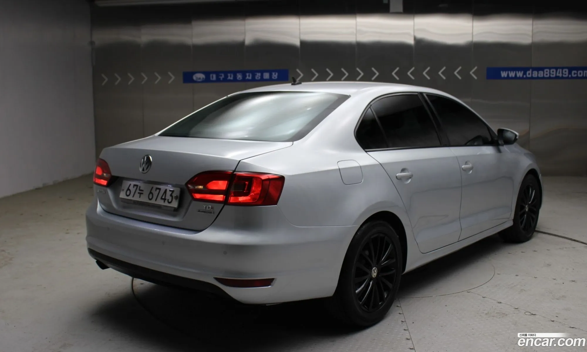 Volkswagen Jetta 2014 — 11