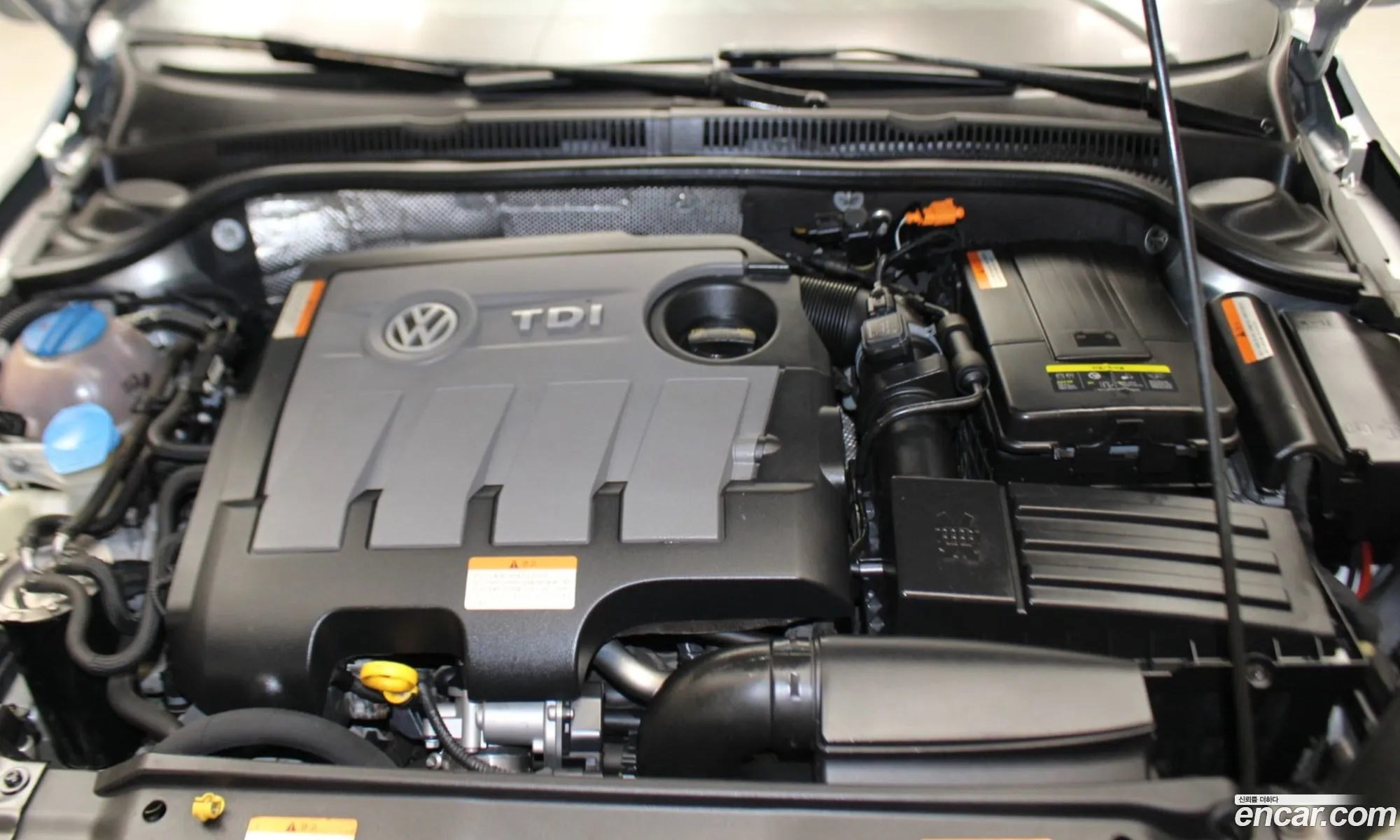 Volkswagen Jetta 2014 — 16