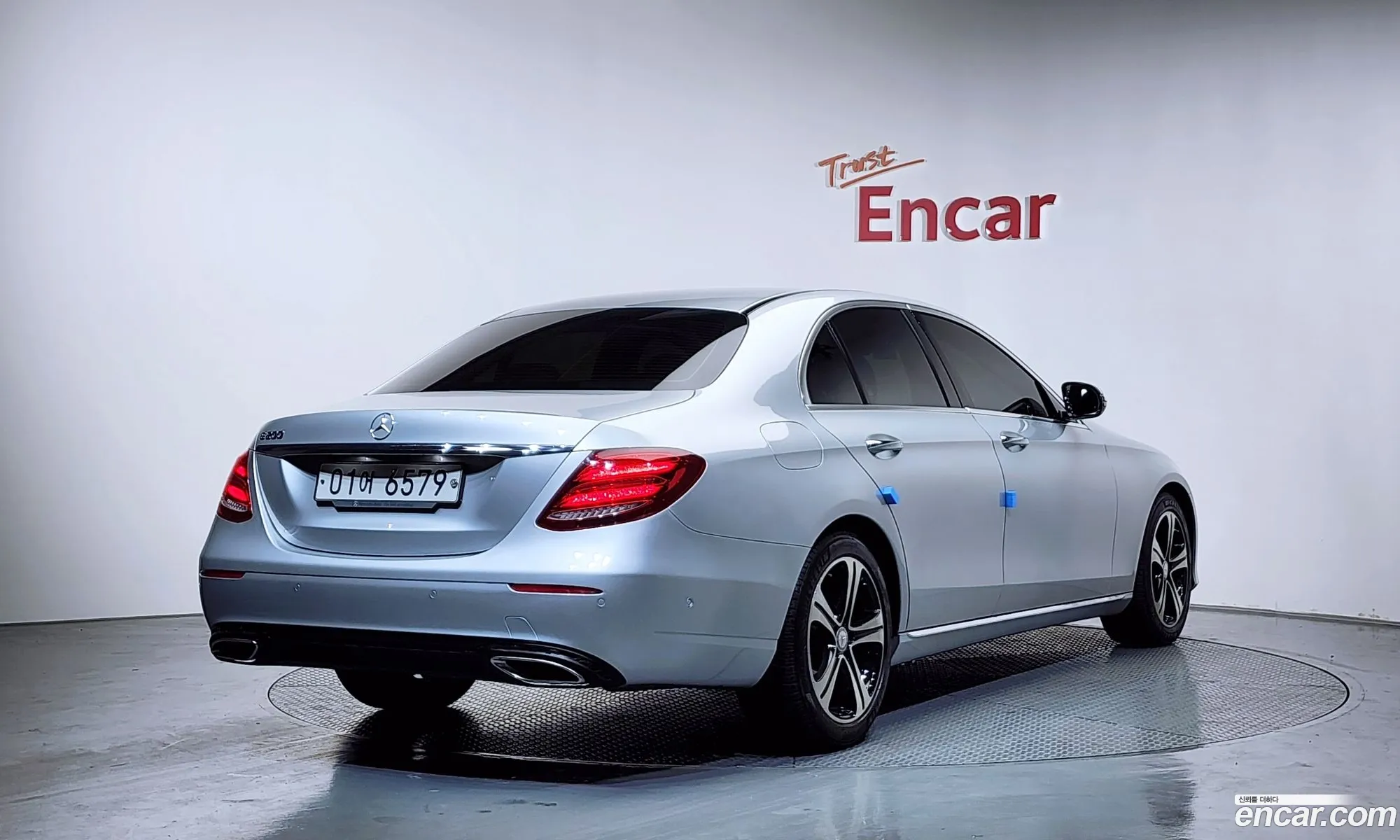 Mercedes-Benz E-Class W213 2017 WDDZF4CB7HA132100 — 18