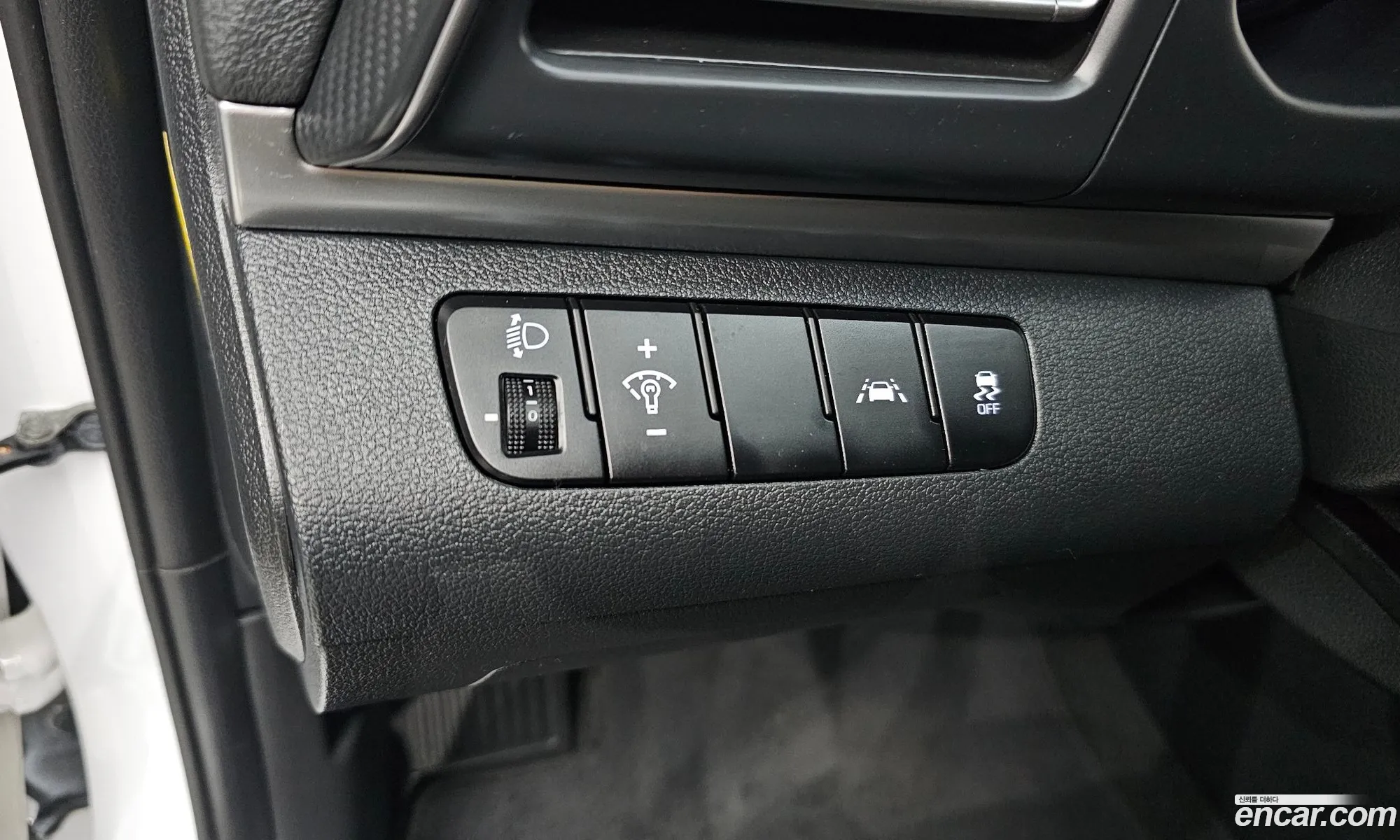 Hyundai Elantra AD 2019 — 2