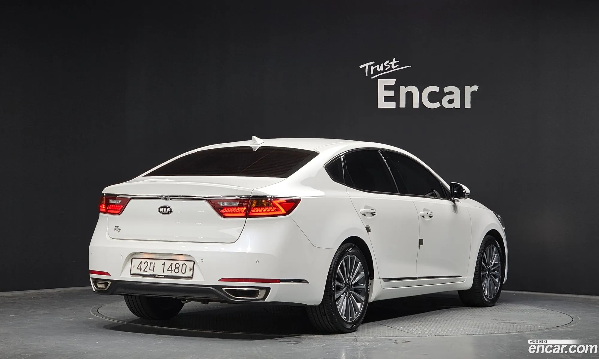 Kia K7 2017 — 4