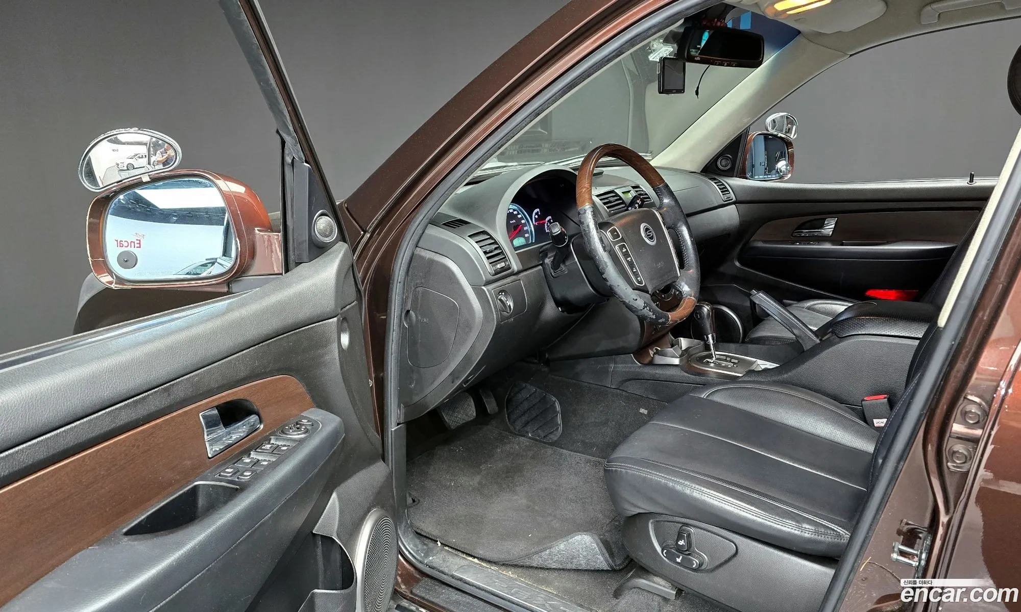 KG Mobility (SsangYong) Rexton W 2014 — 15
