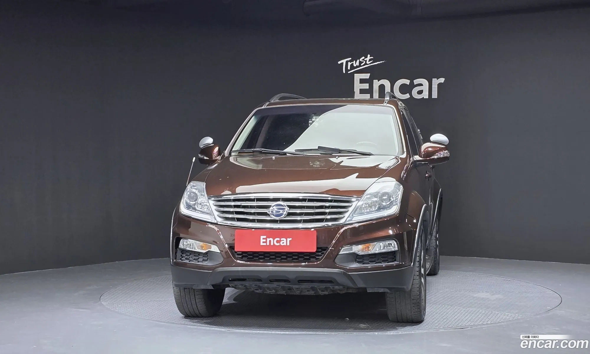 KG Mobility (SsangYong) Rexton W 2014 — 10