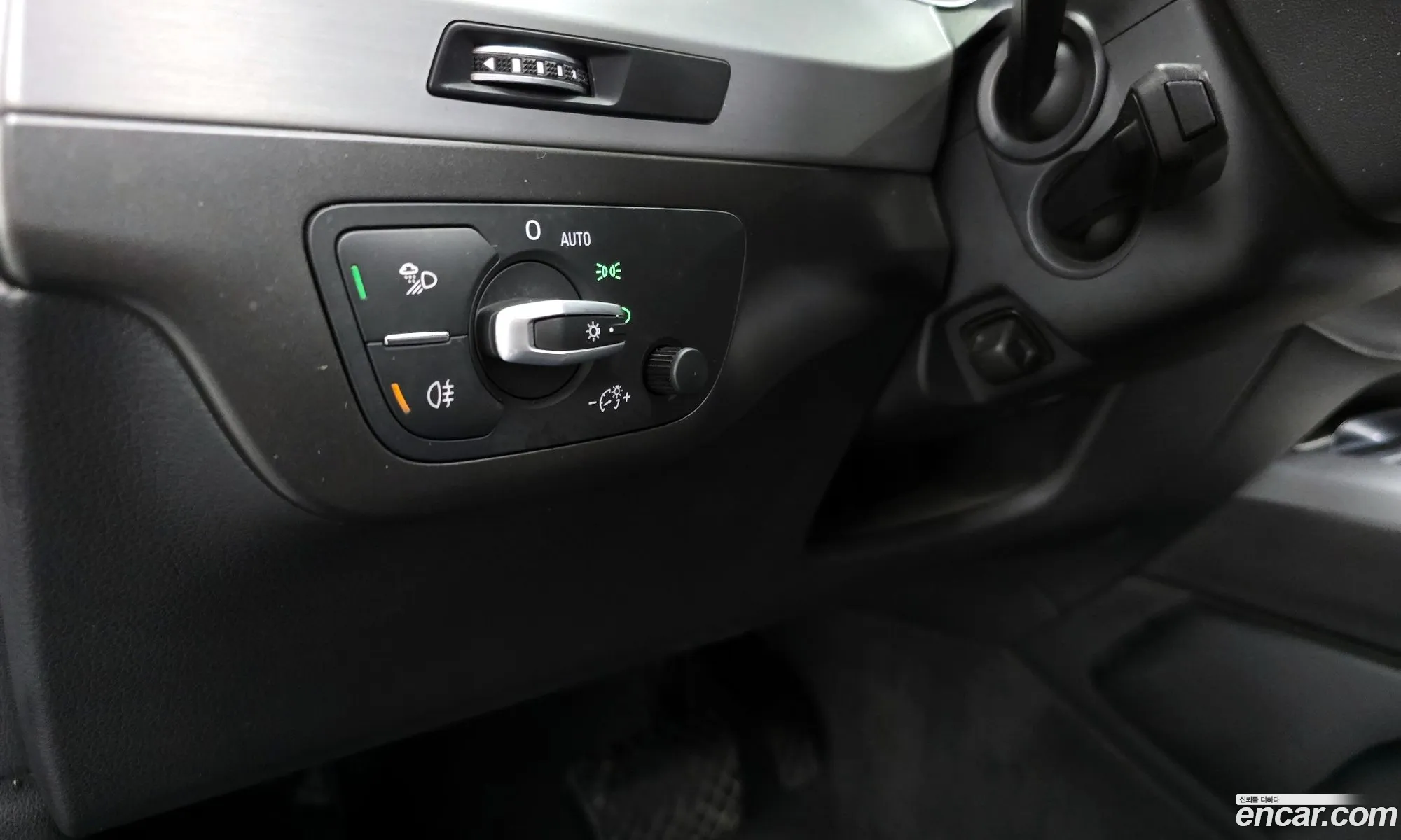 Audi Q7 2019 WAUZZZ4MXKD045230 — 18