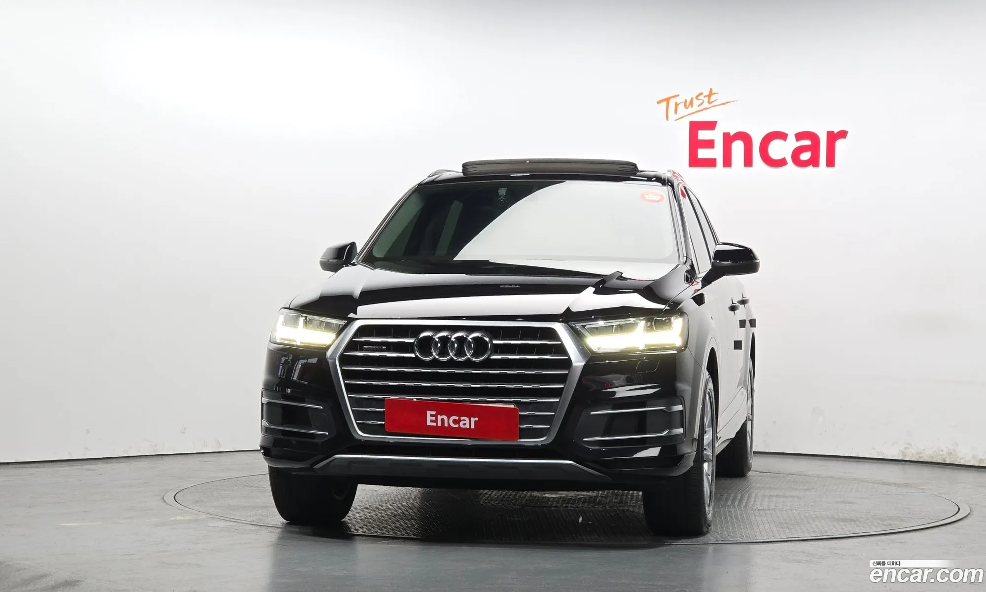 Audi Q7 2019 WAUZZZ4MXKD045230 — 8