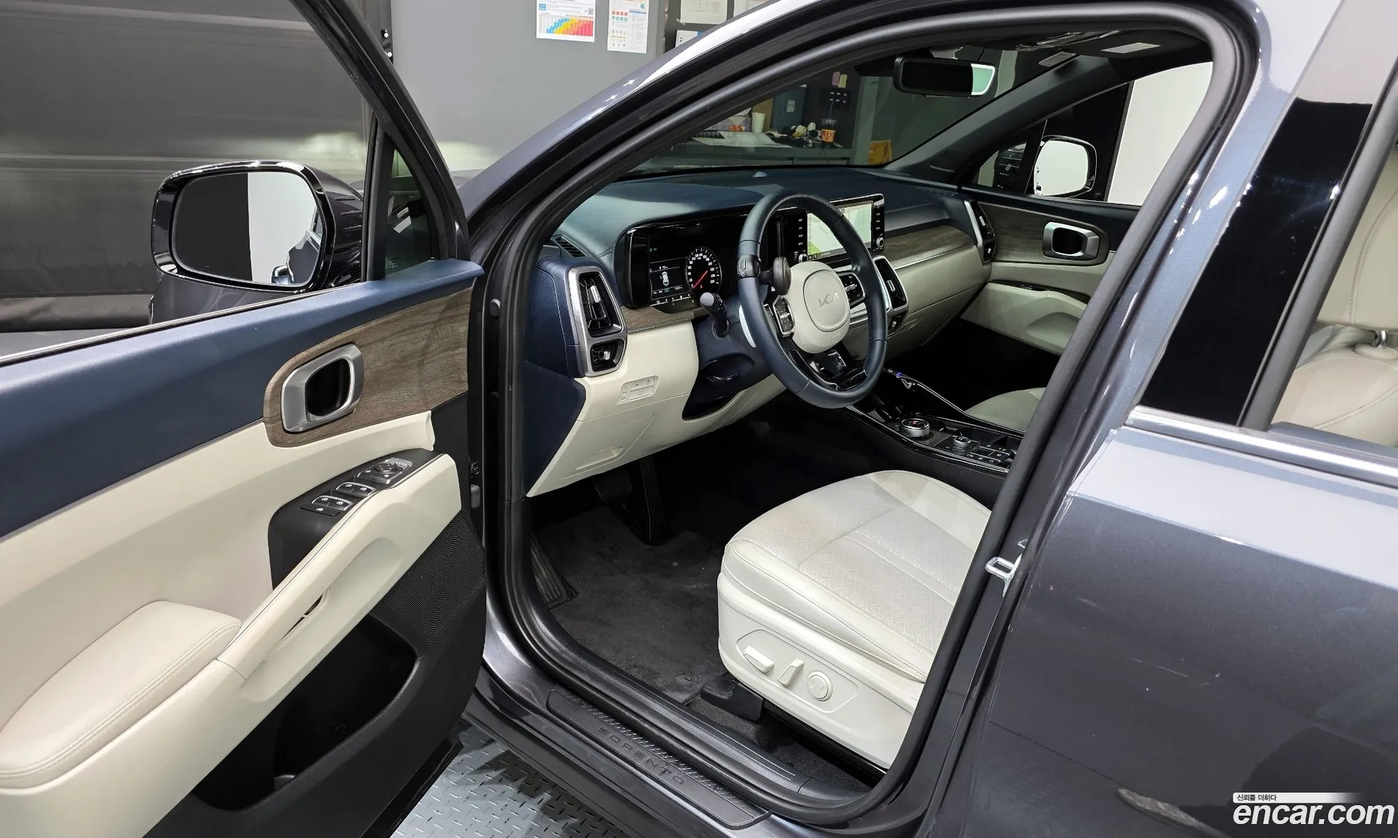 Kia Sorento 2022 — 17